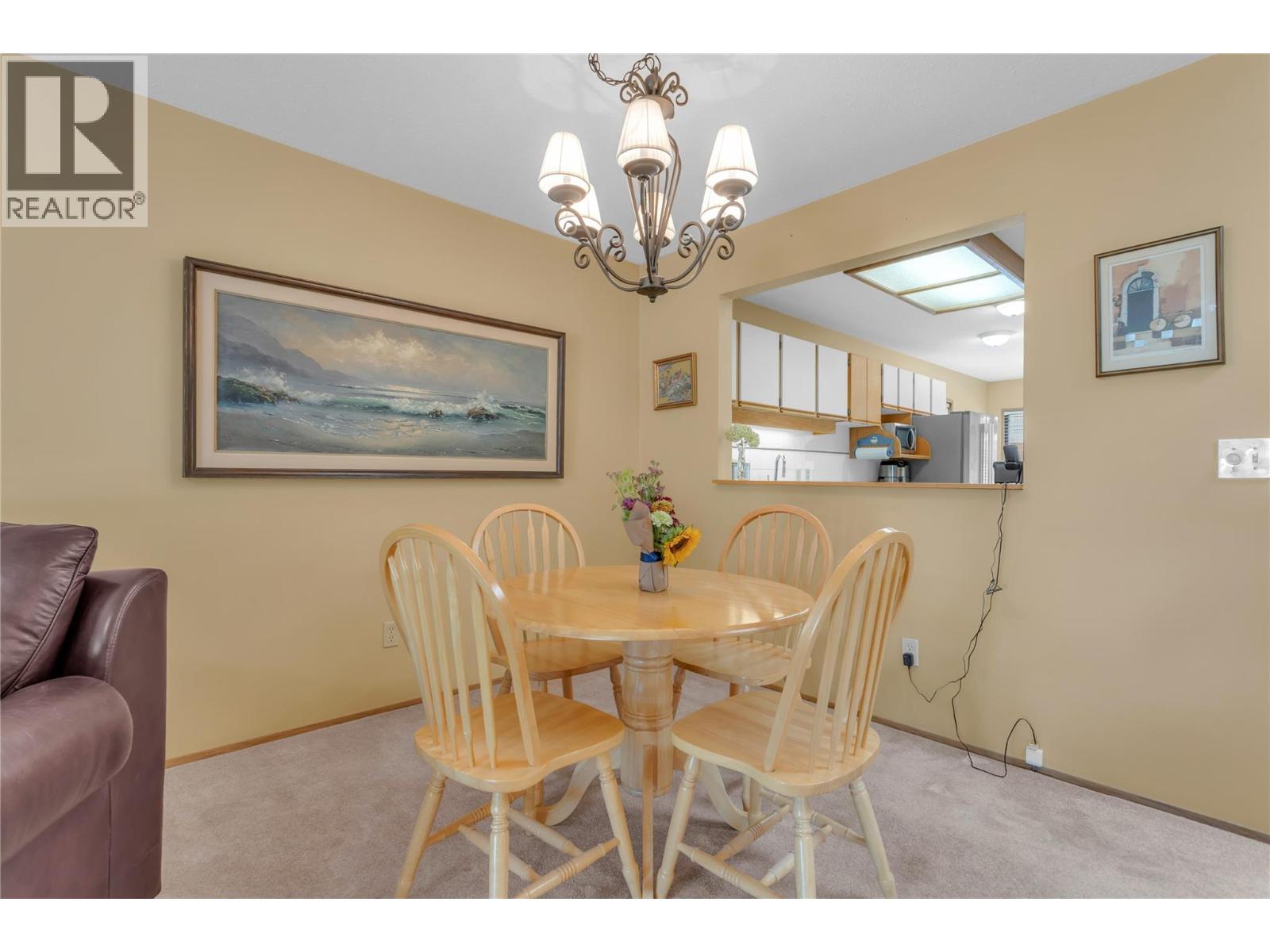 1765 Leckie Road Unit# 220