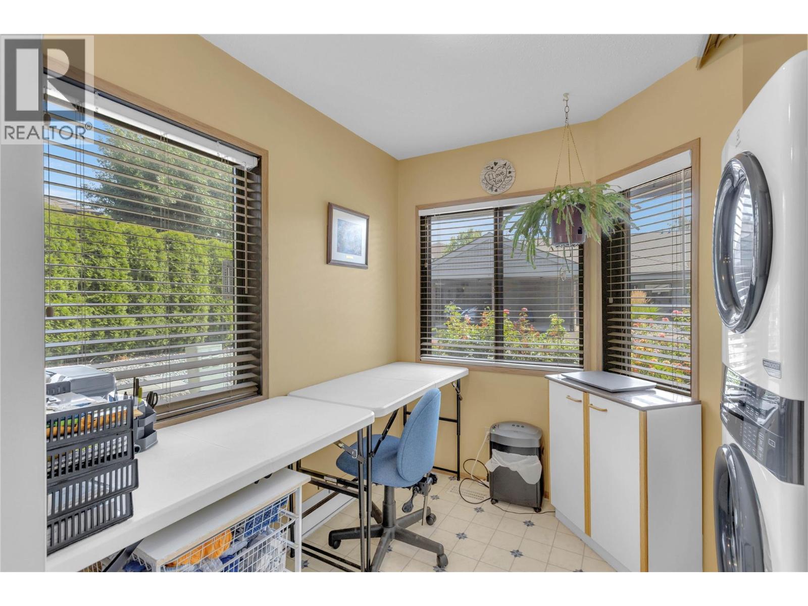 1765 Leckie Road Unit# 220
