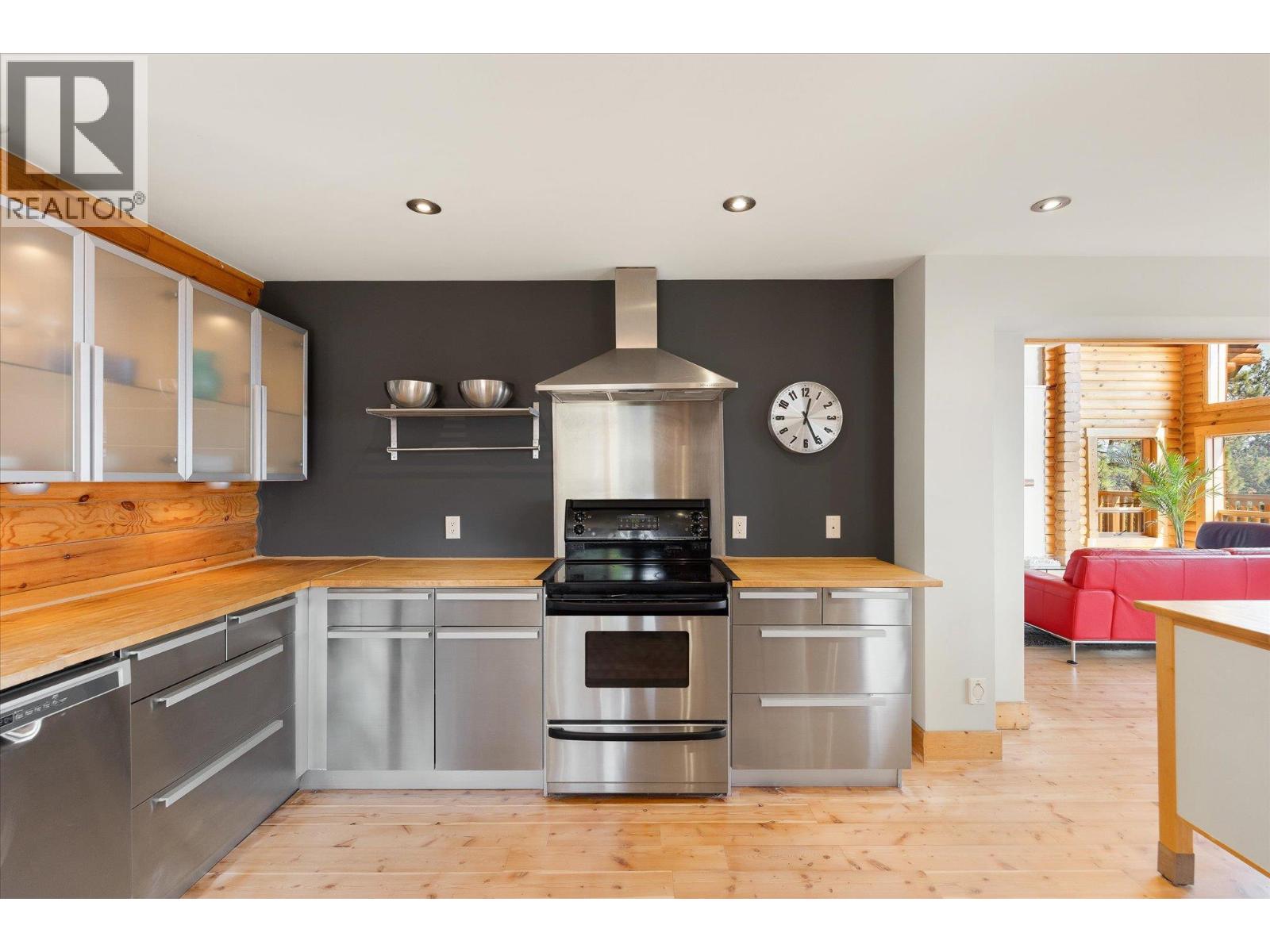 1469 Vancouver Road