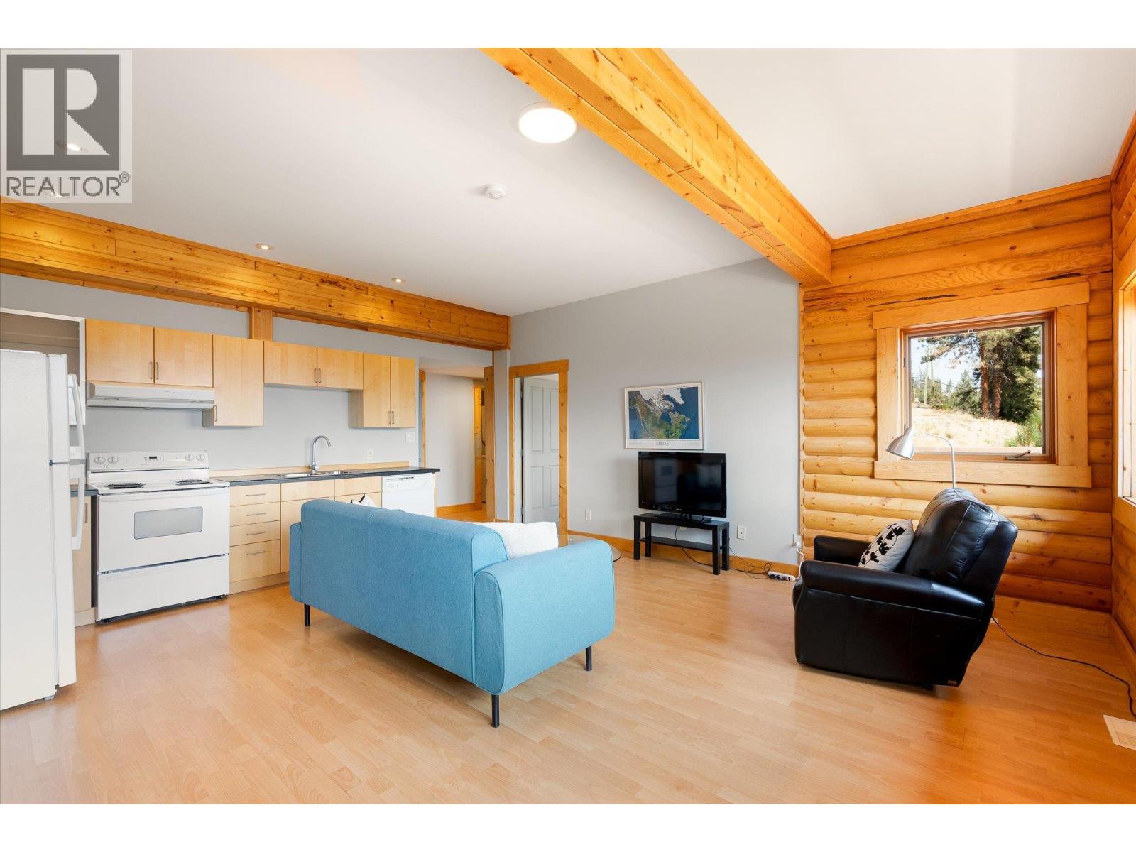 1469 Vancouver Road