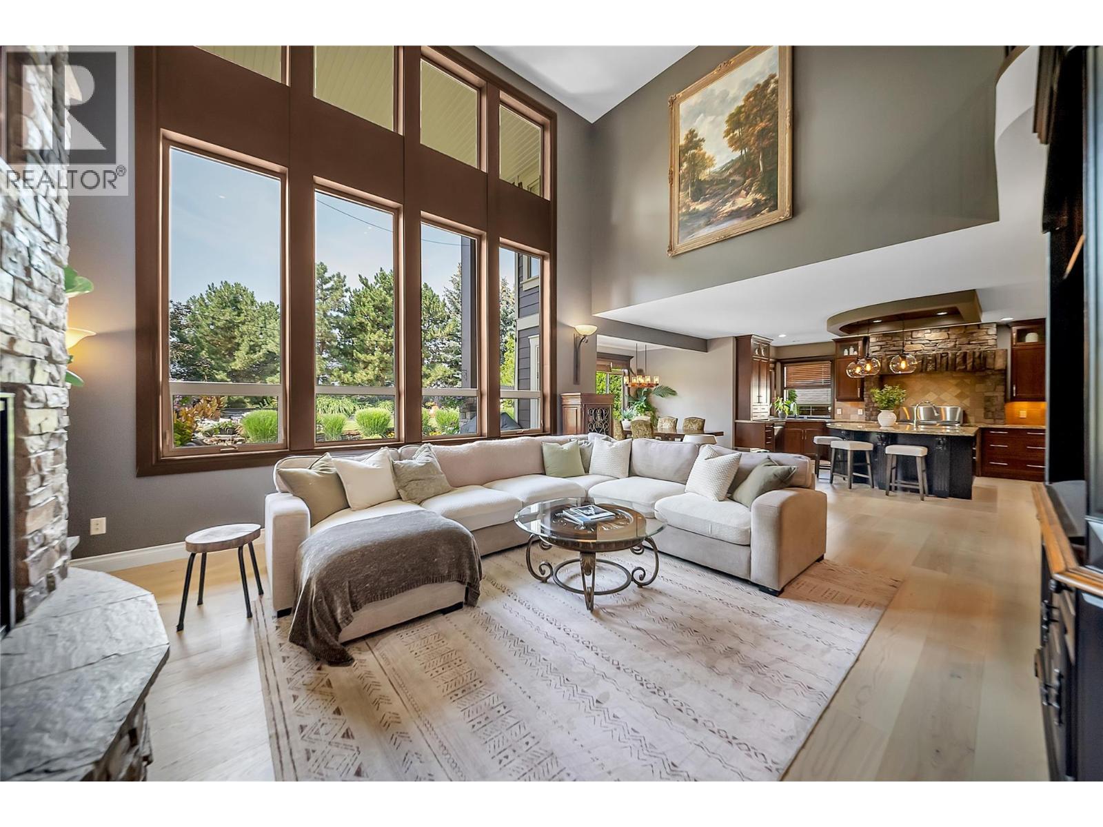 336 Quilchena Drive