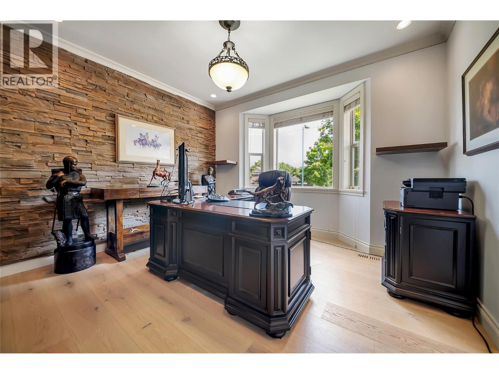 336 Quilchena Drive