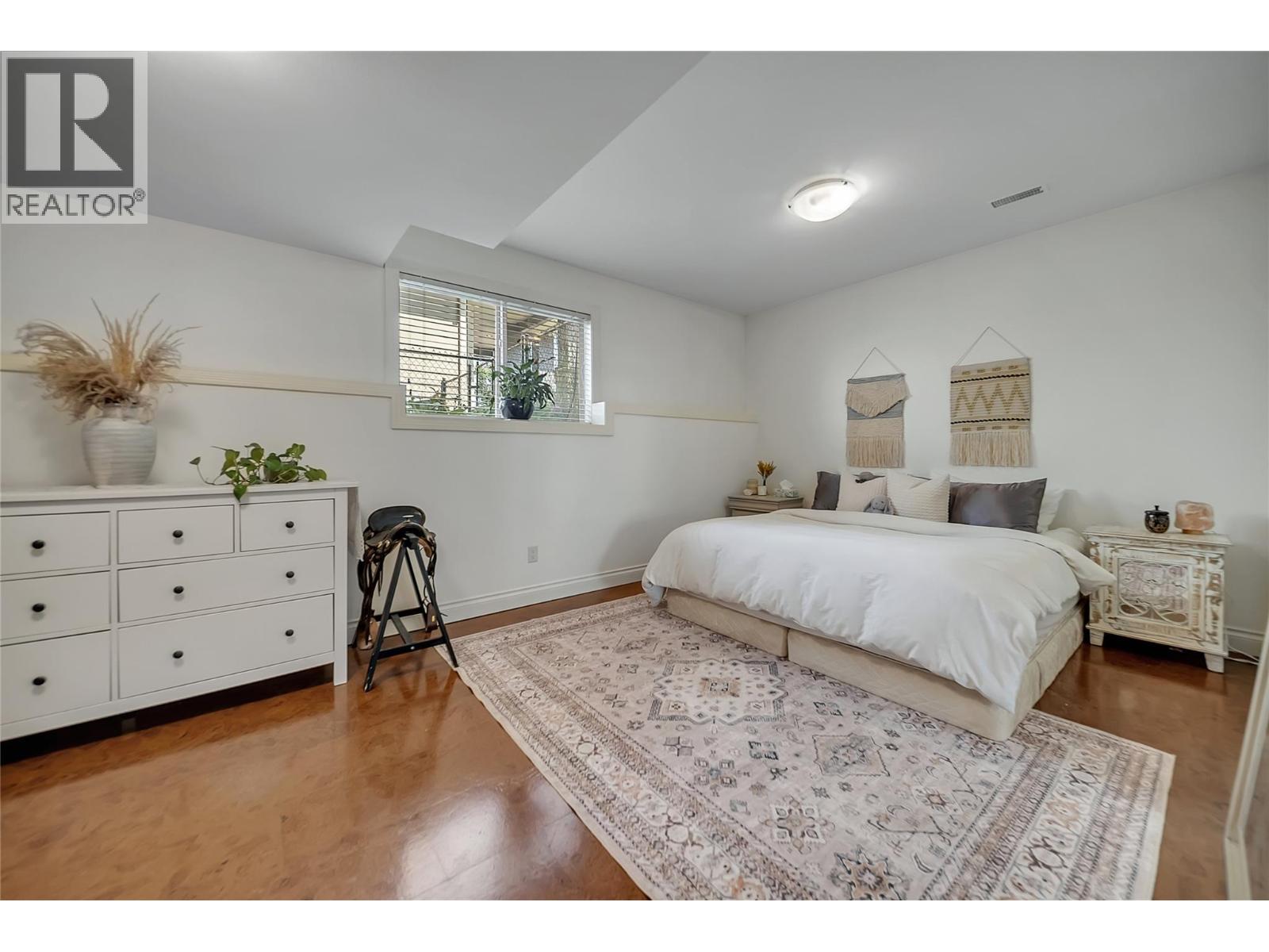 336 Quilchena Drive