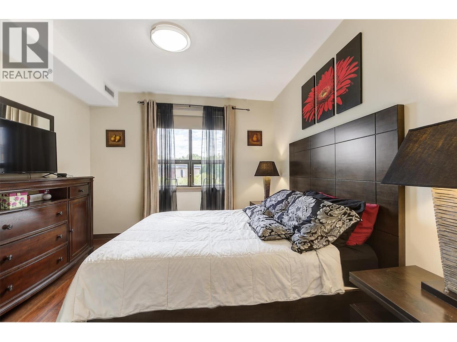 654 Cook Road Unit# 542 Lot# 134