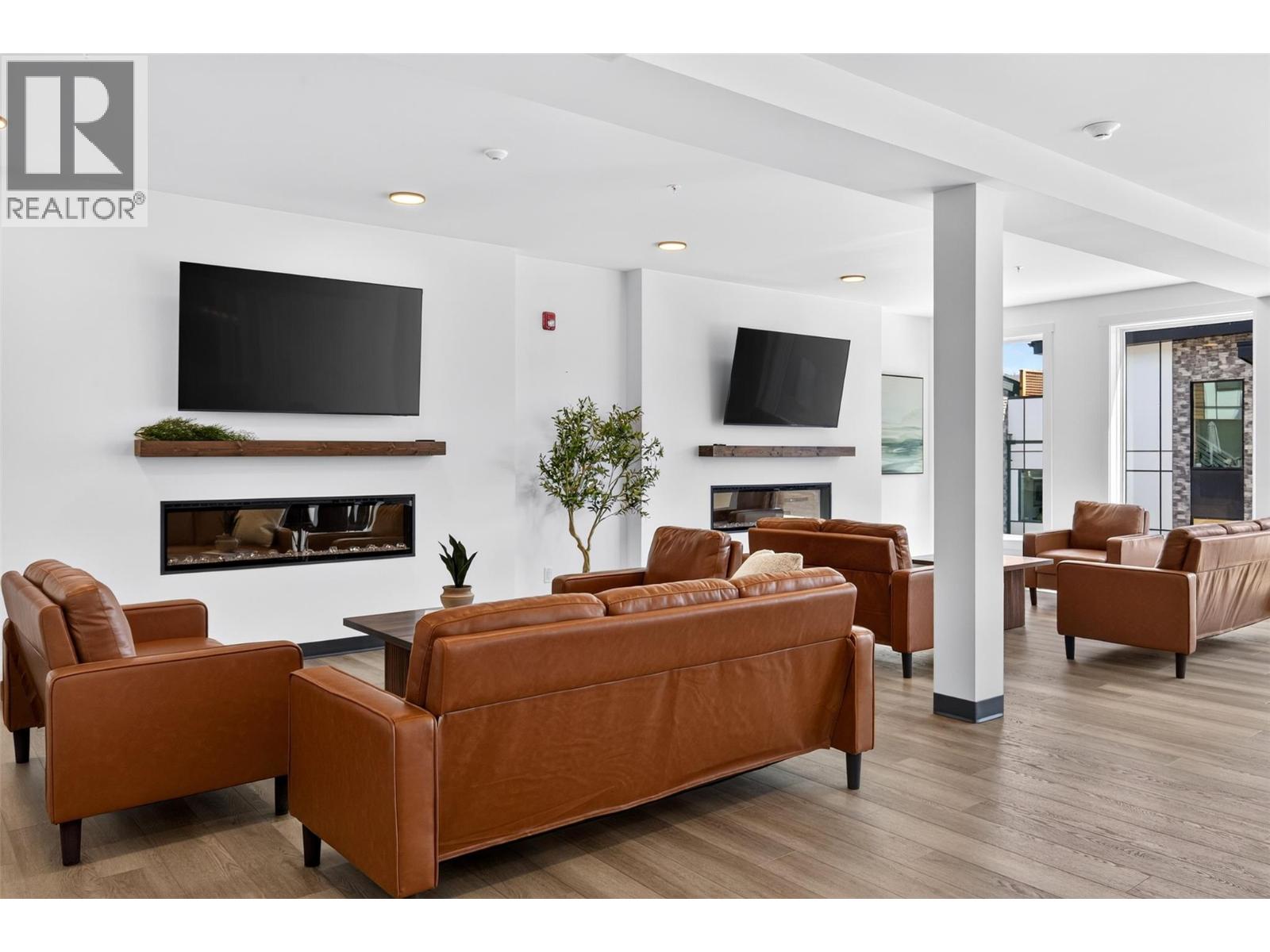 2735 Shannon Lake Road Unit# 402