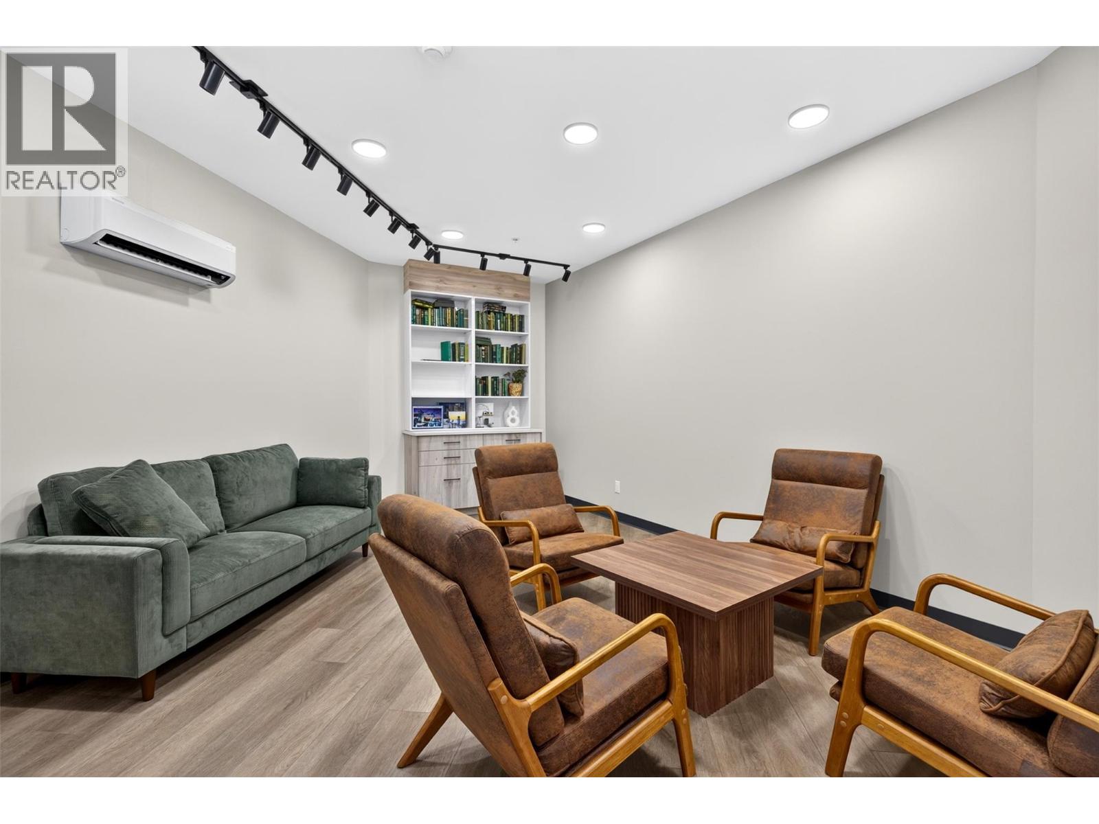 2735 Shannon Lake Road Unit# 412