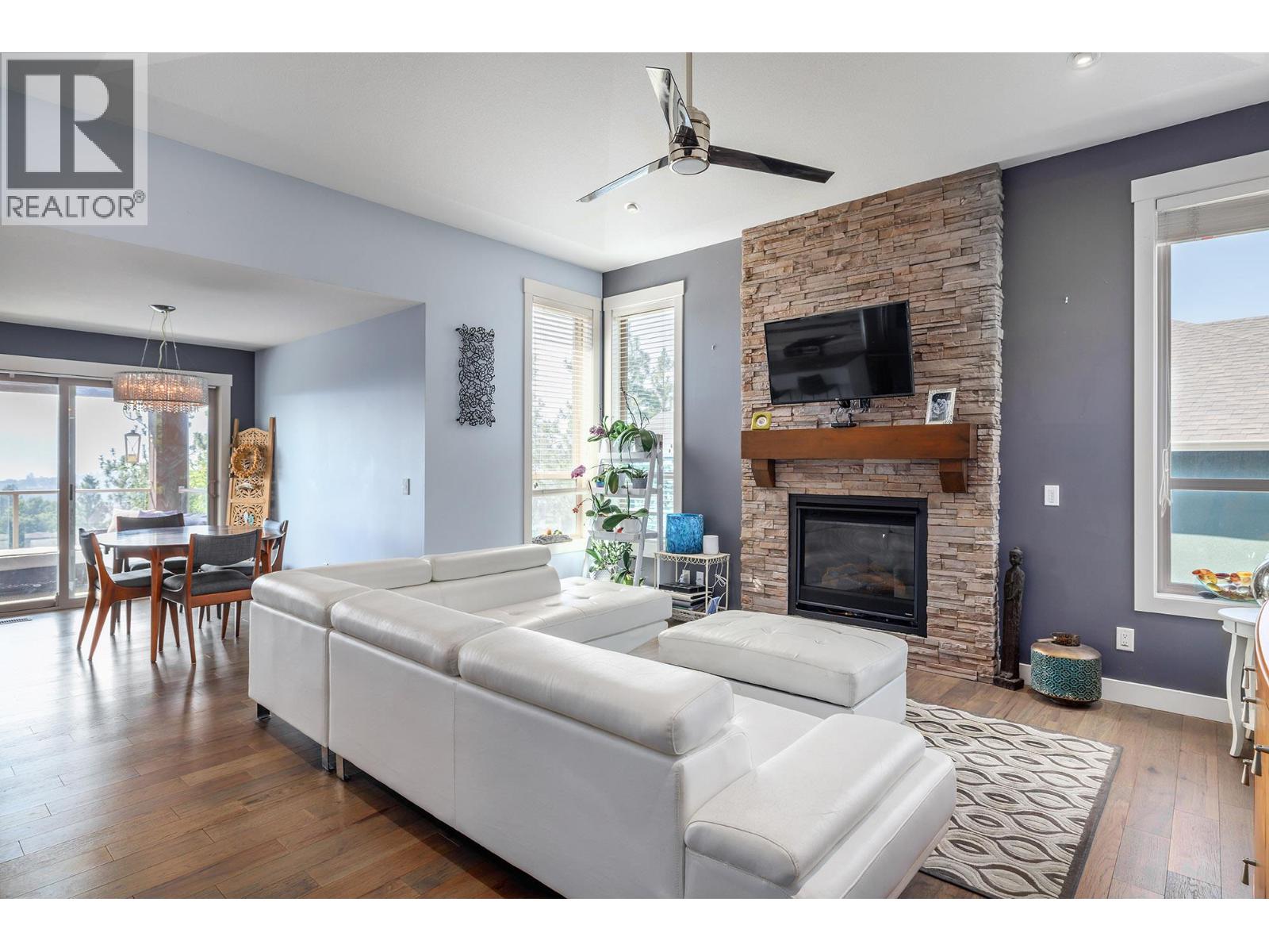 2040 Rosealee Lane Unit# 35