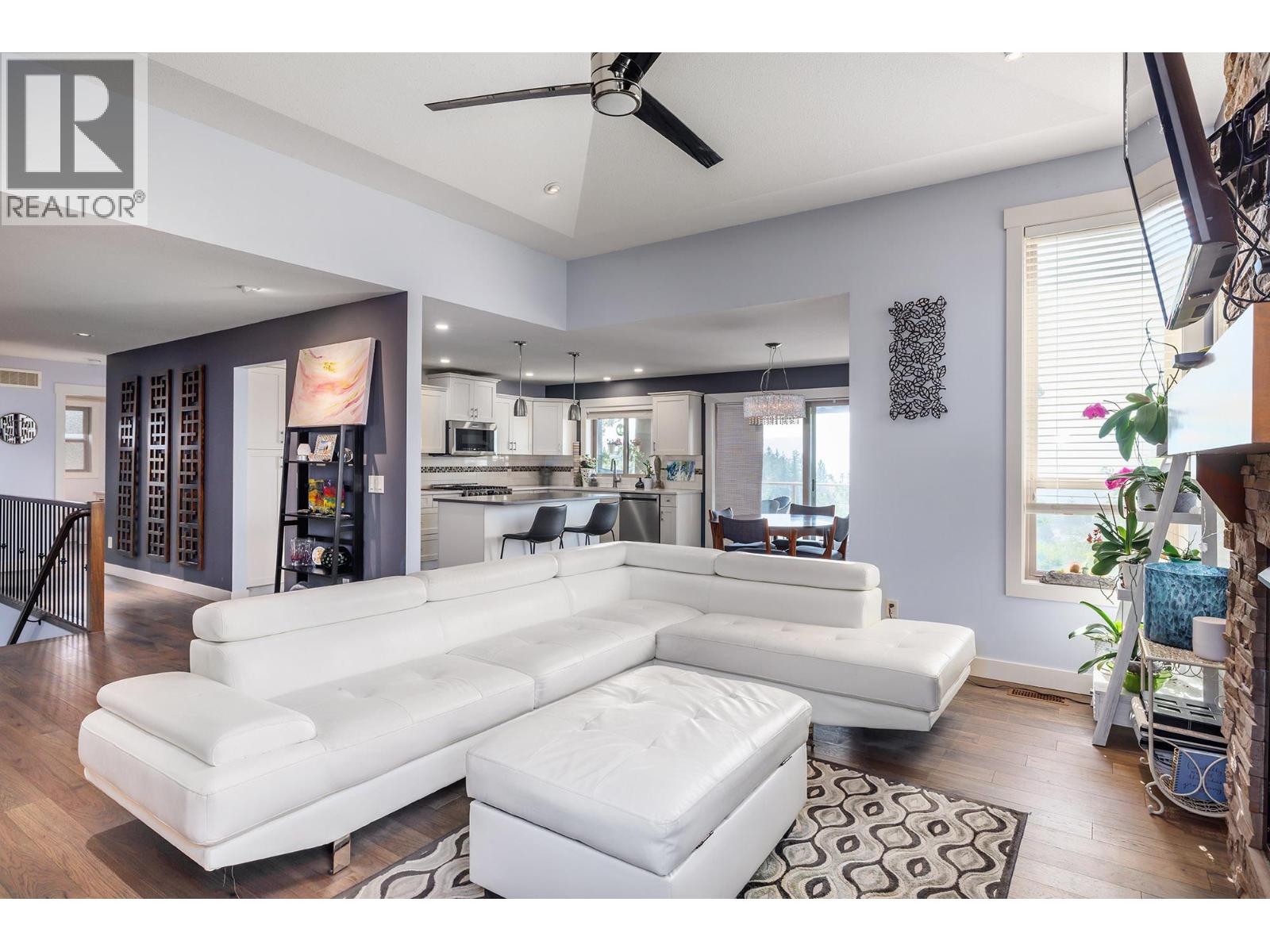 2040 Rosealee Lane Unit# 35