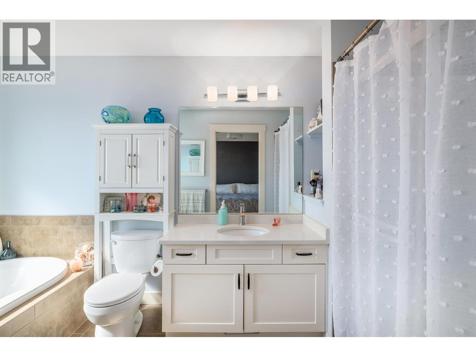 2040 Rosealee Lane Unit# 35