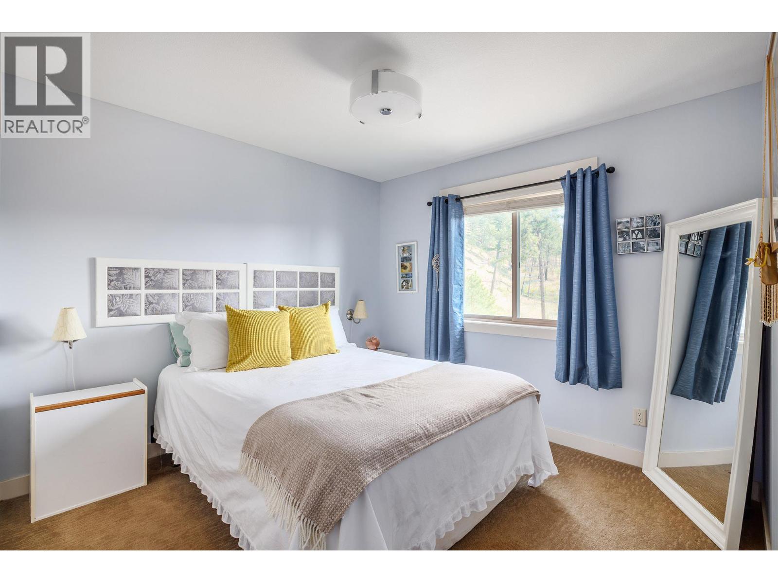 2040 Rosealee Lane Unit# 35