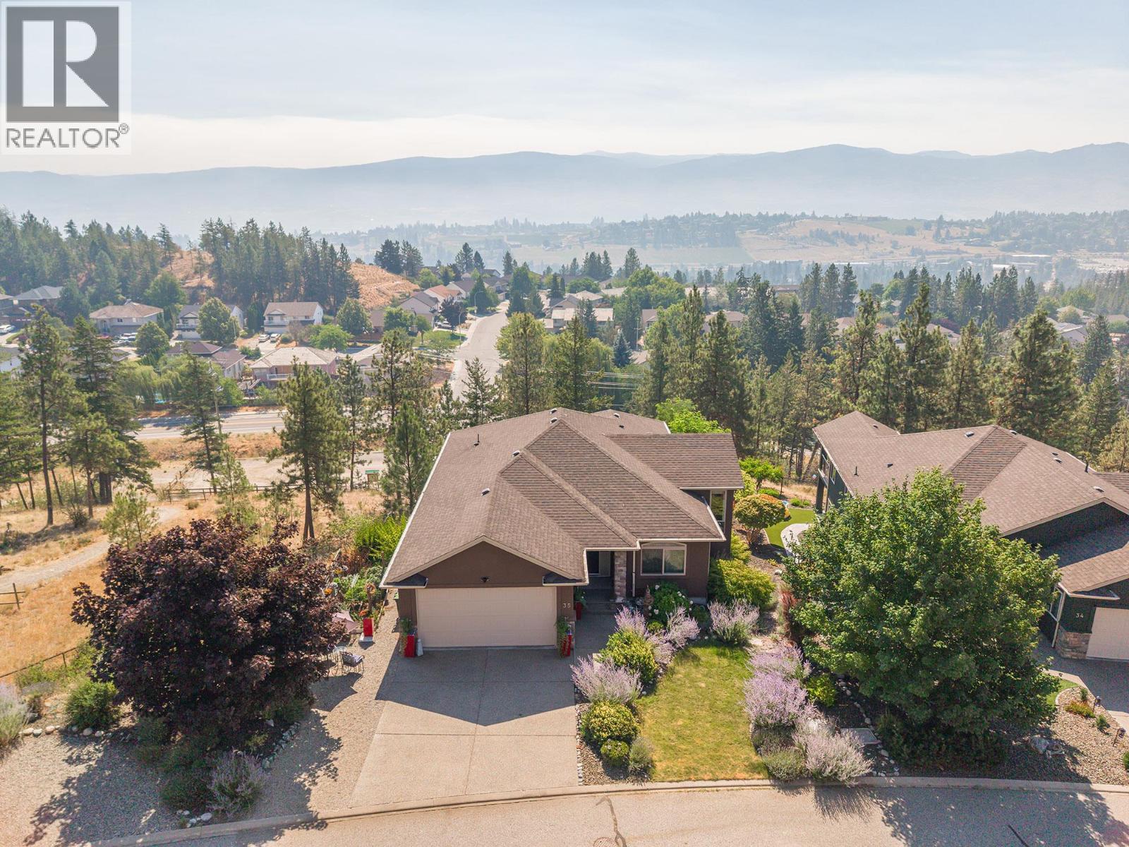 2040 Rosealee Lane Unit# 35
