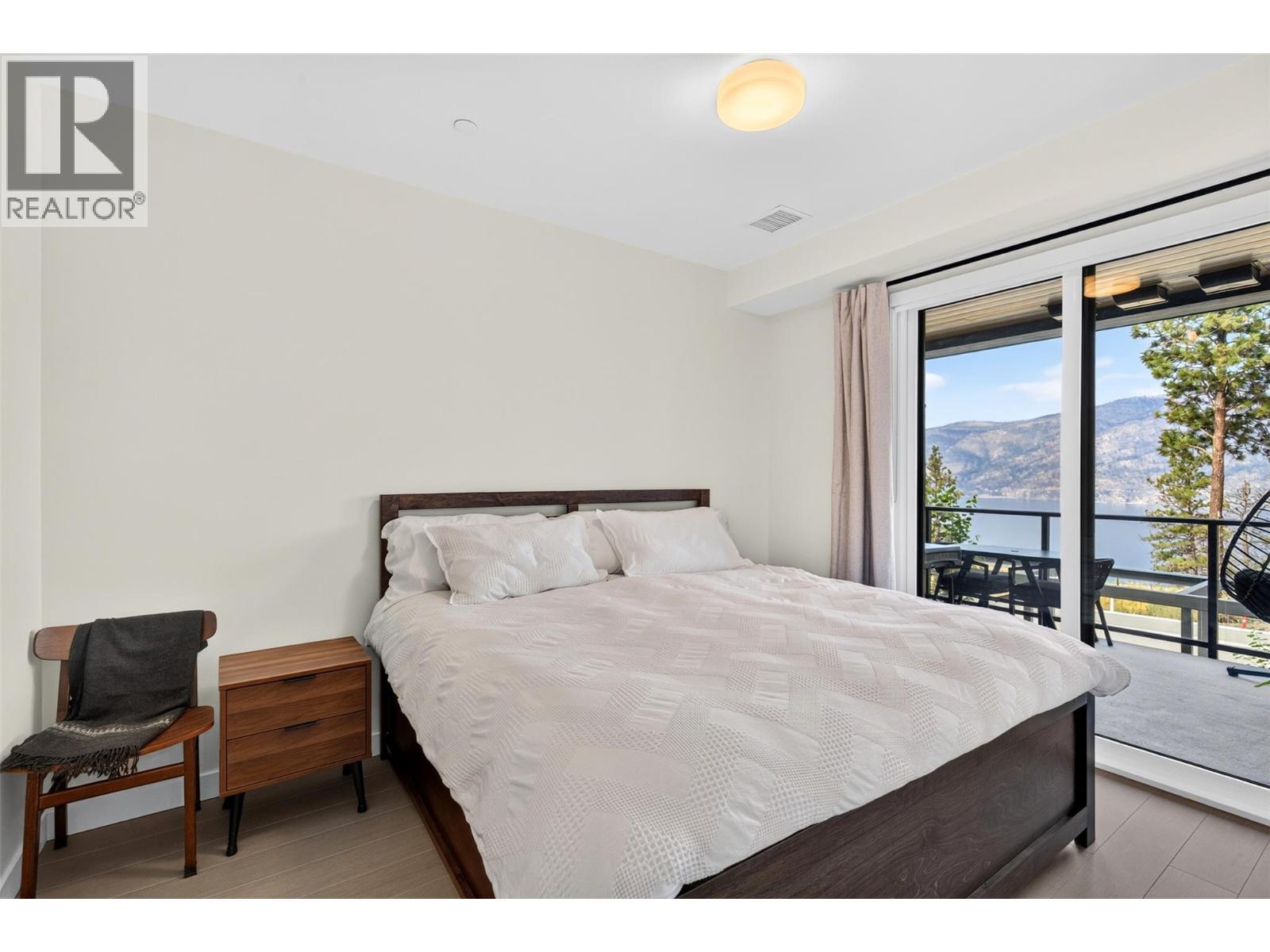 9652 Benchland Drive Unit# 209