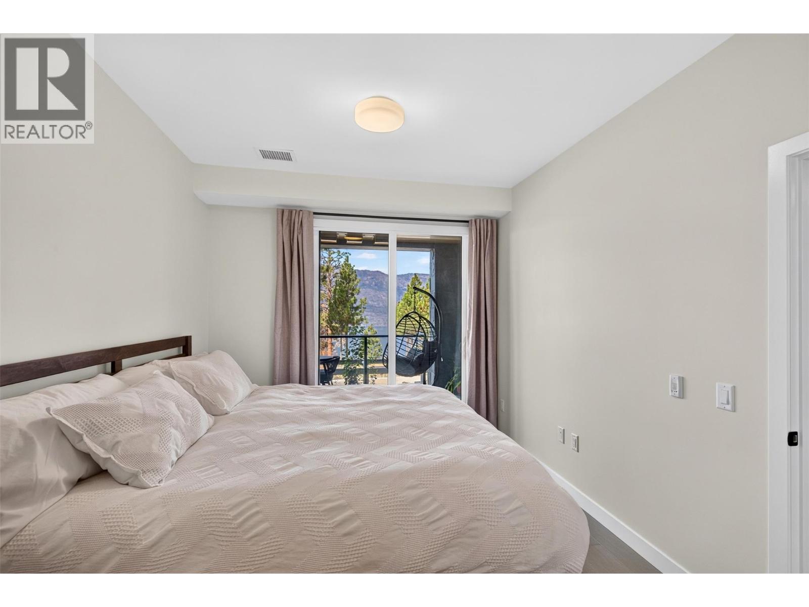 9652 Benchland Drive Unit# 209
