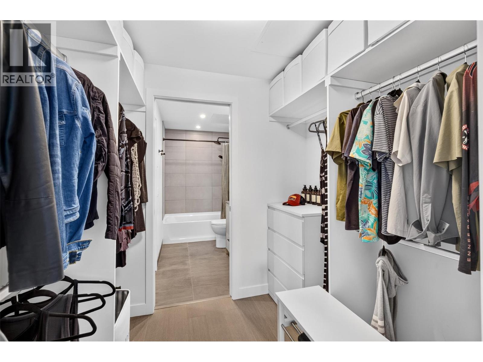 9652 Benchland Drive Unit# 209
