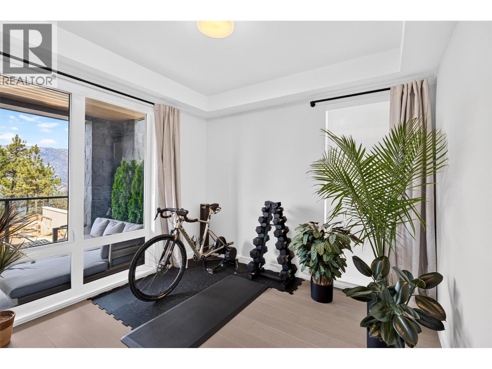 9652 Benchland Drive Unit# 209