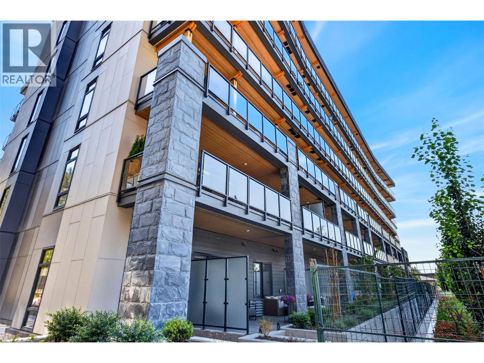 9652 Benchland Drive Unit# 209