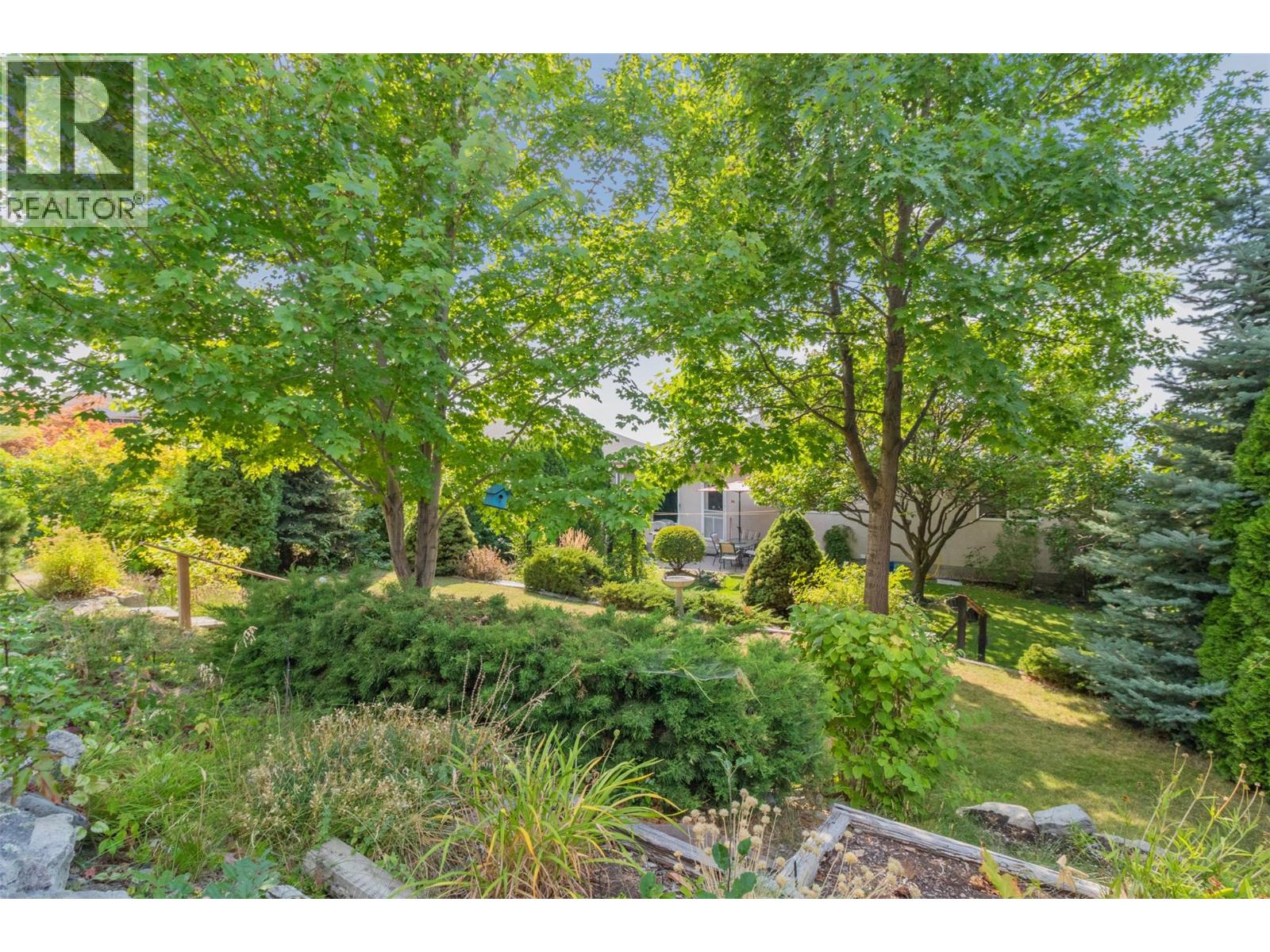 843 Lone Pine Drive
