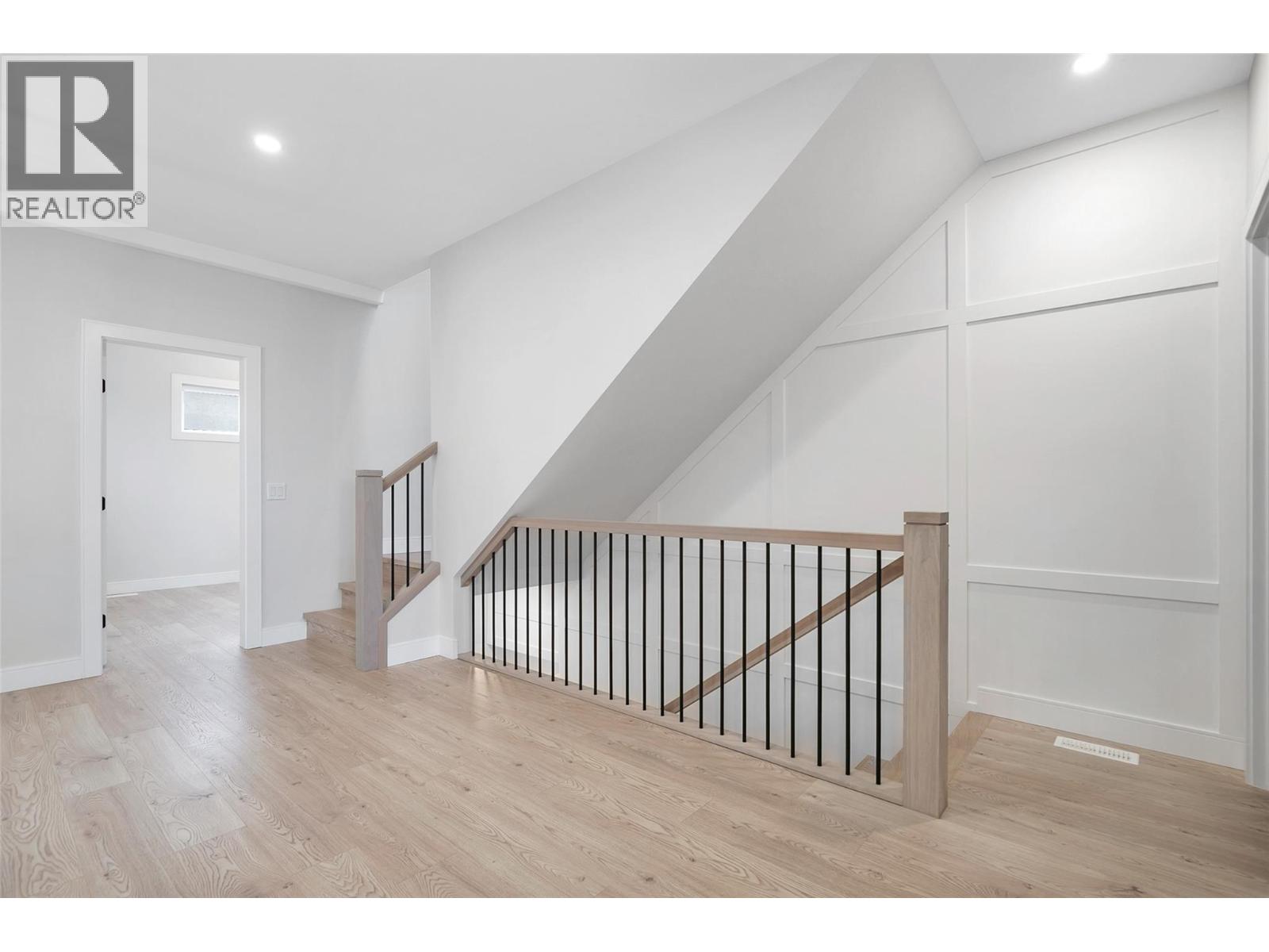 1839 Grey Owl Court