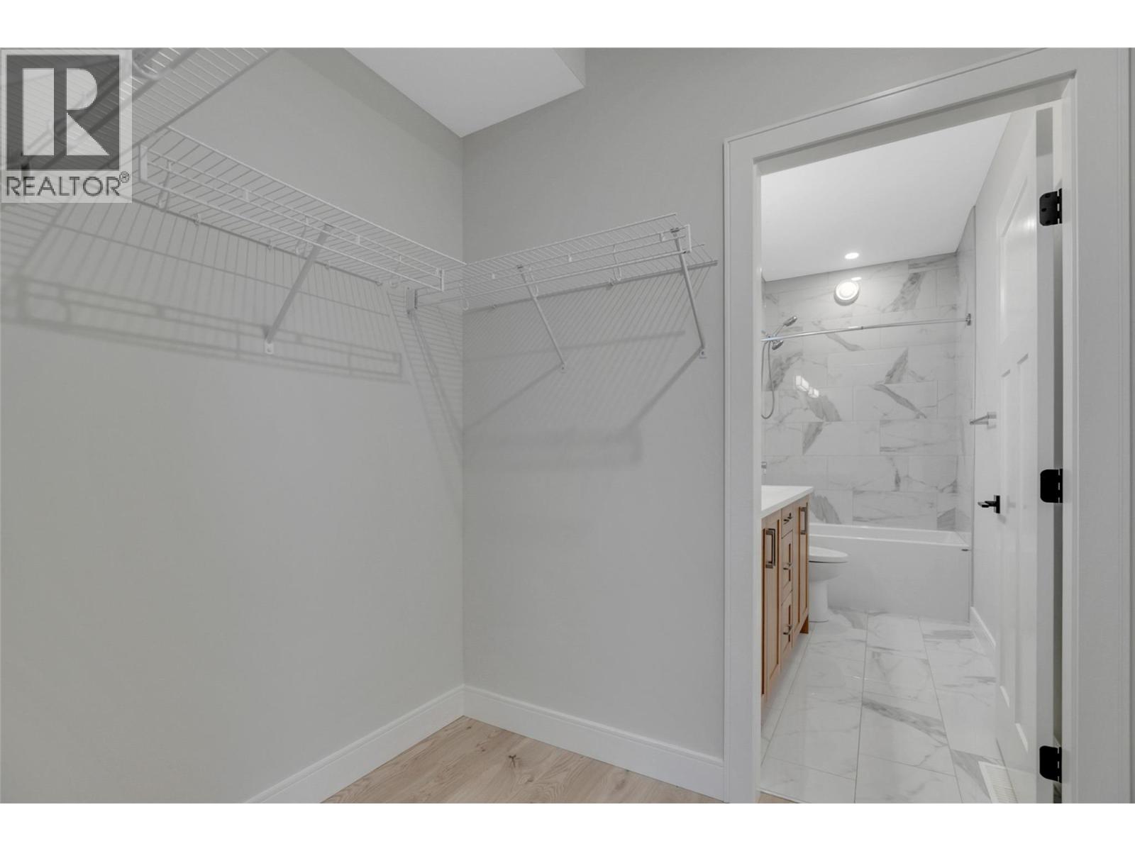1839 Grey Owl Court