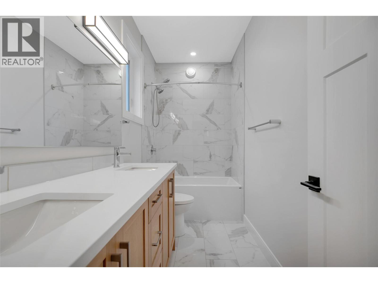 1839 Grey Owl Court