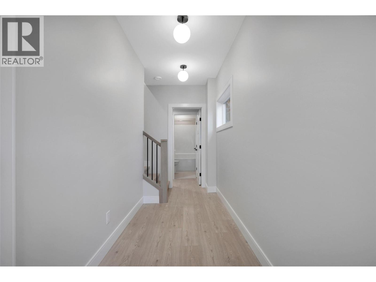 1839 Grey Owl Court