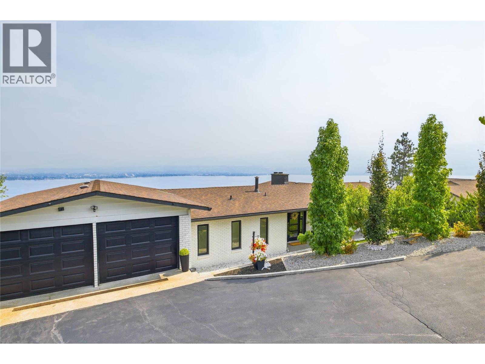 2751 Lakeview Road