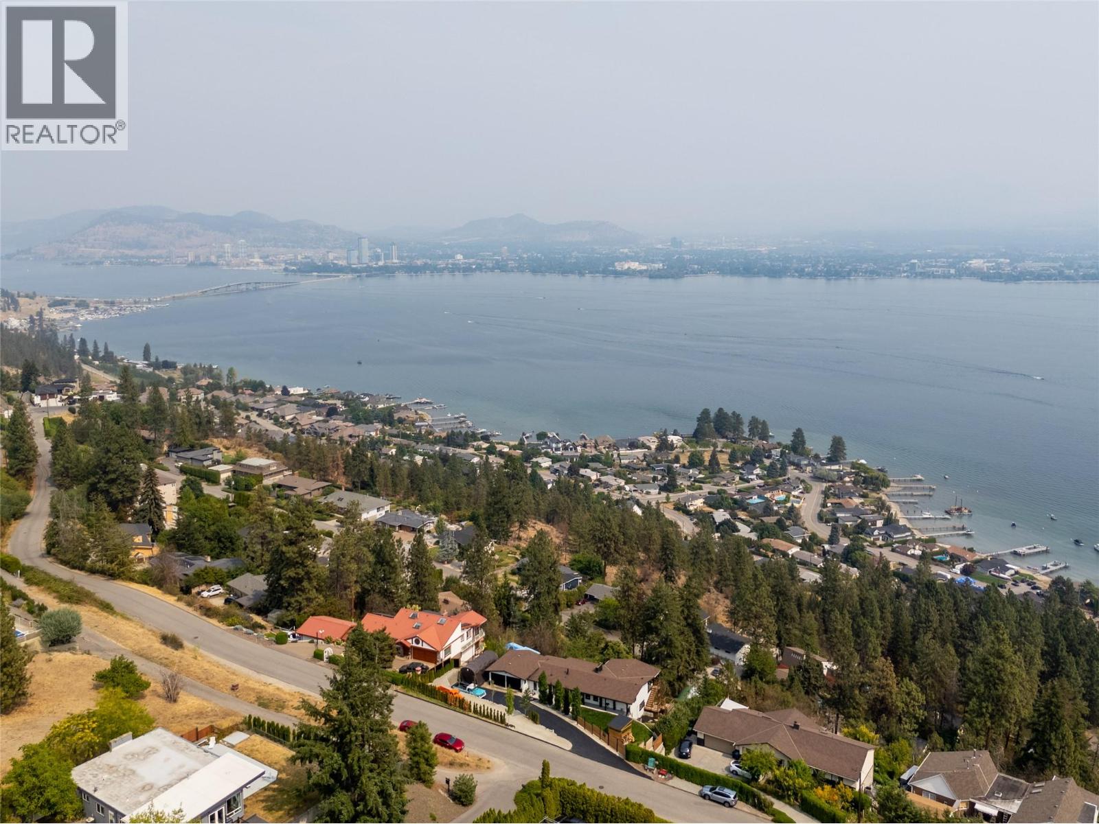 2751 Lakeview Road