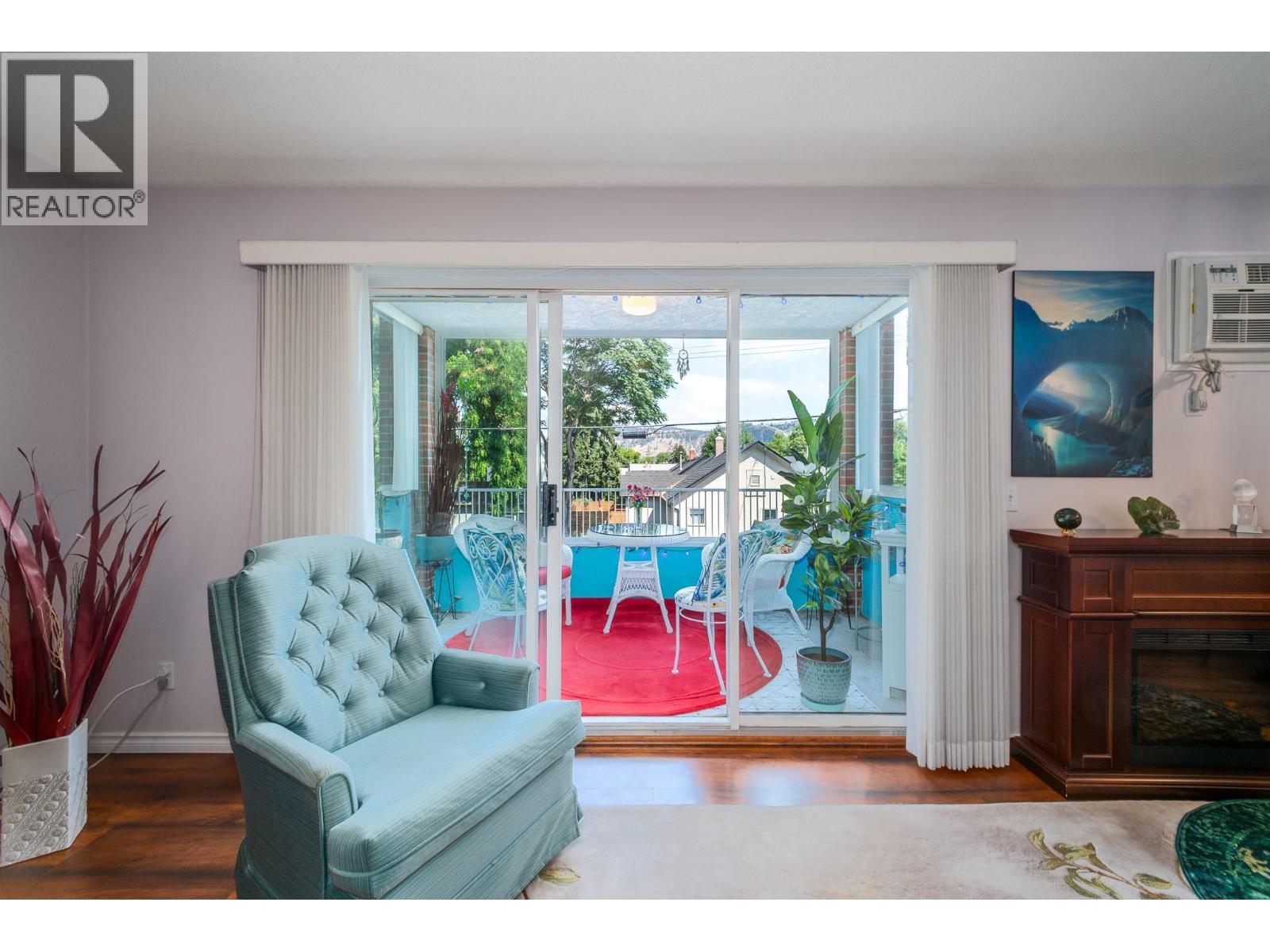 878 Bernard Avenue Unit# 103