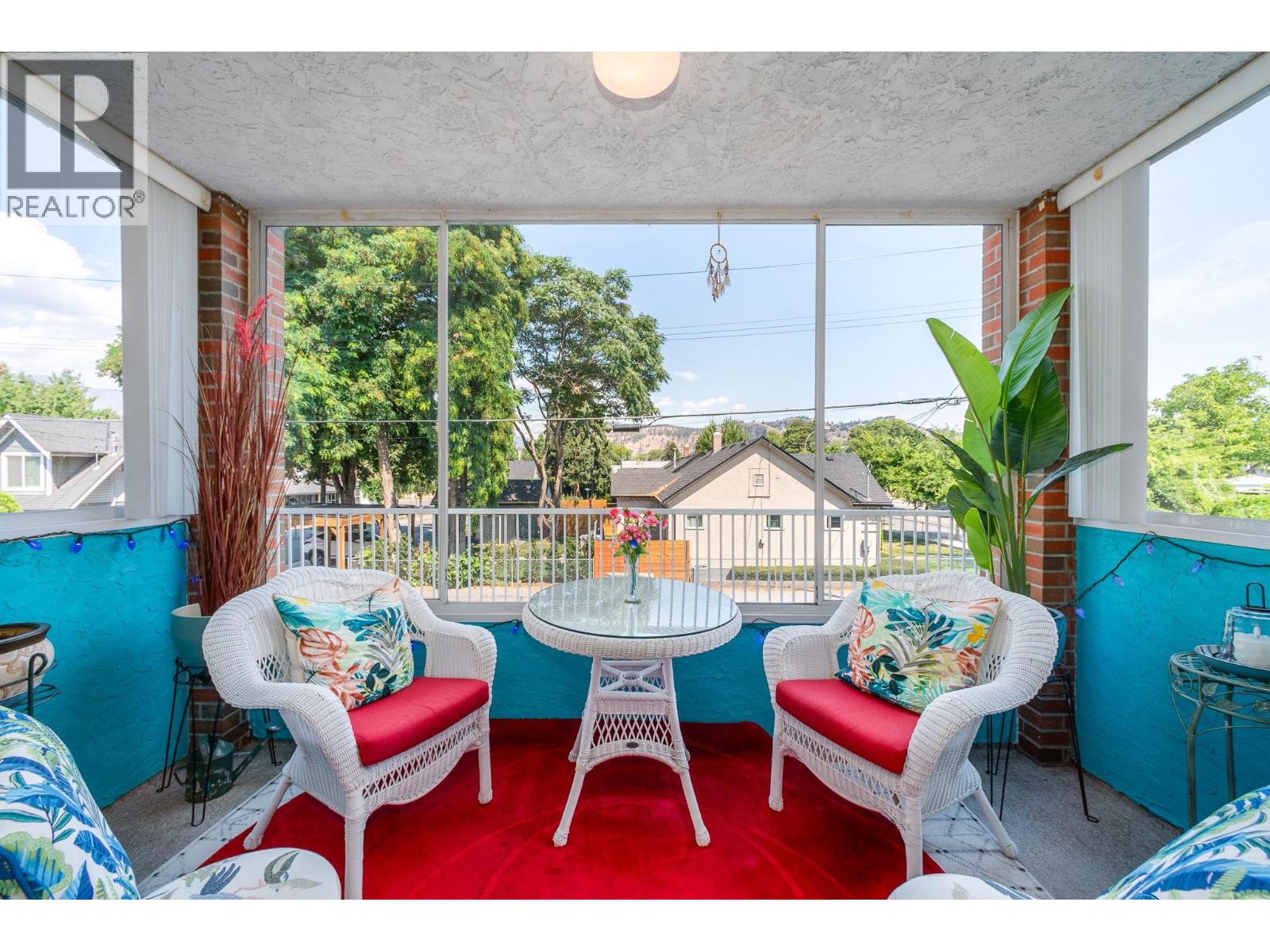 878 Bernard Avenue Unit# 103