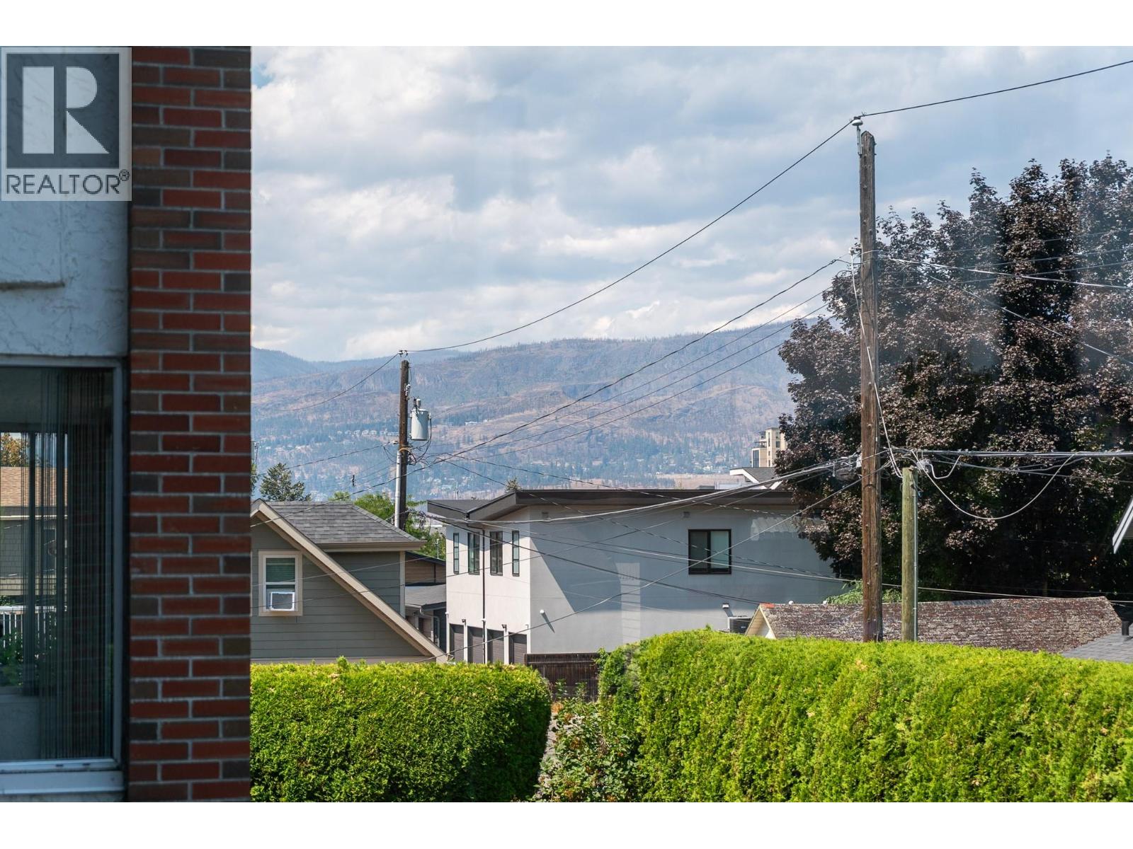 878 Bernard Avenue Unit# 103