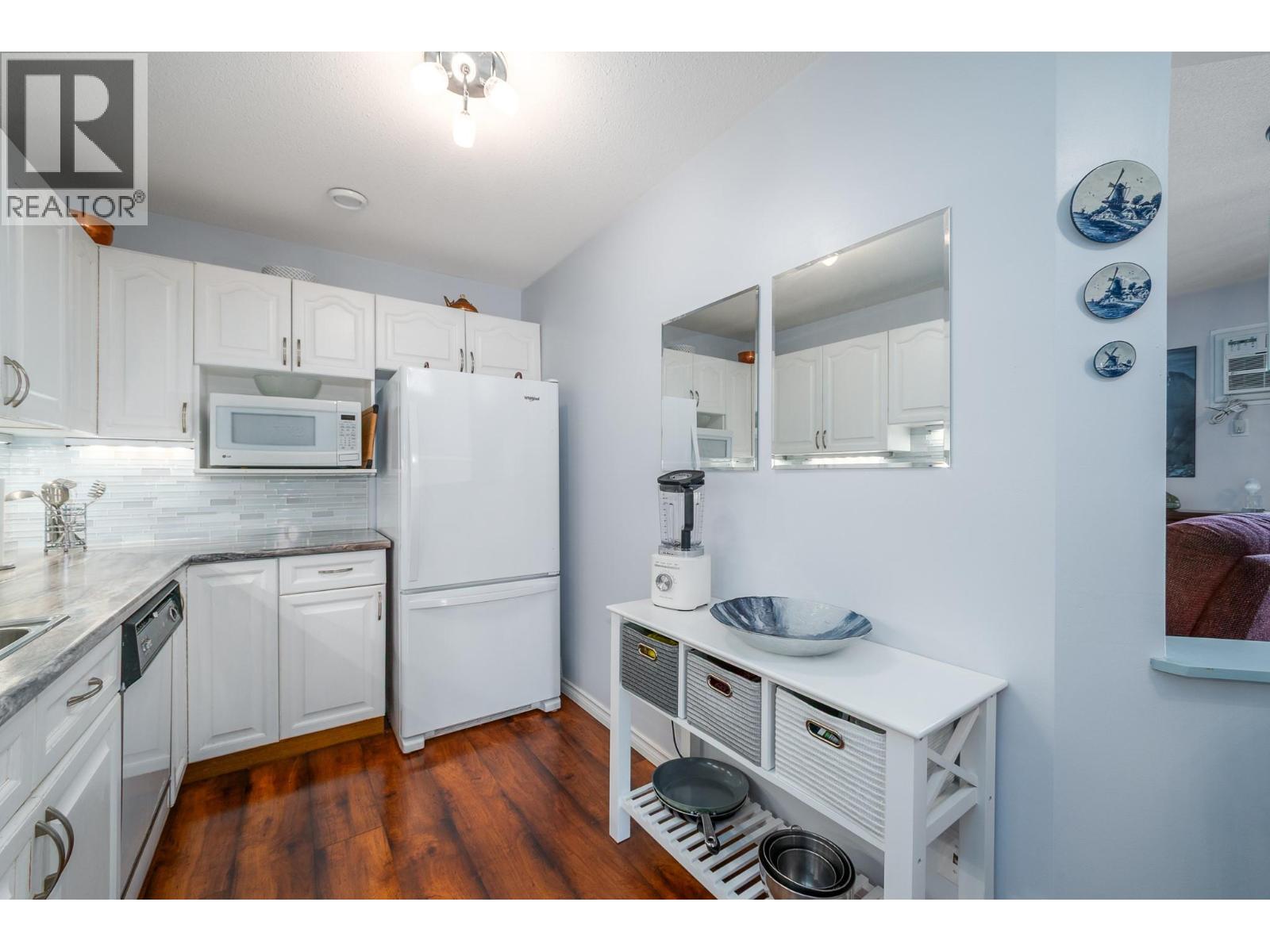 878 Bernard Avenue Unit# 103