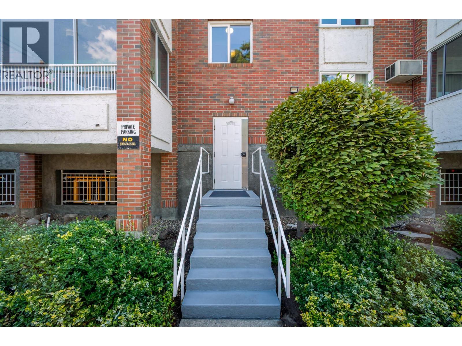 878 Bernard Avenue Unit# 103