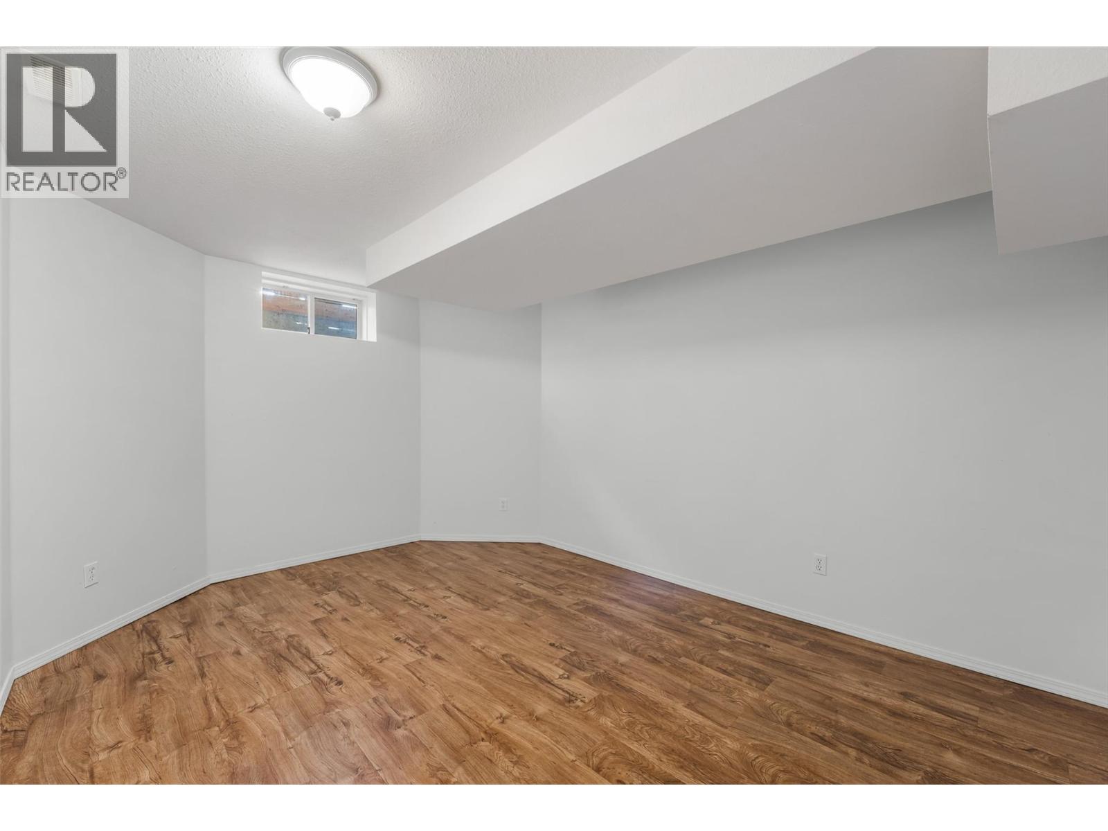 9159 Glenmore Road Unit# 1