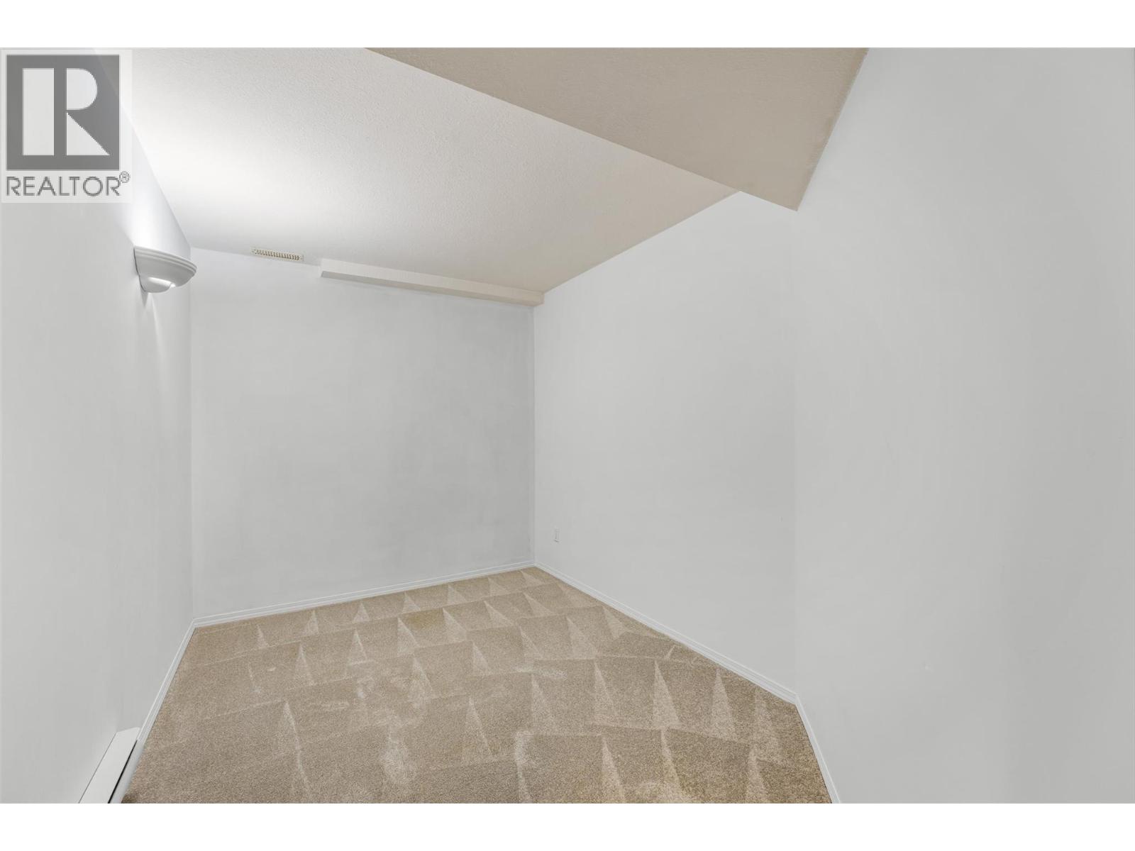 9159 Glenmore Road Unit# 1