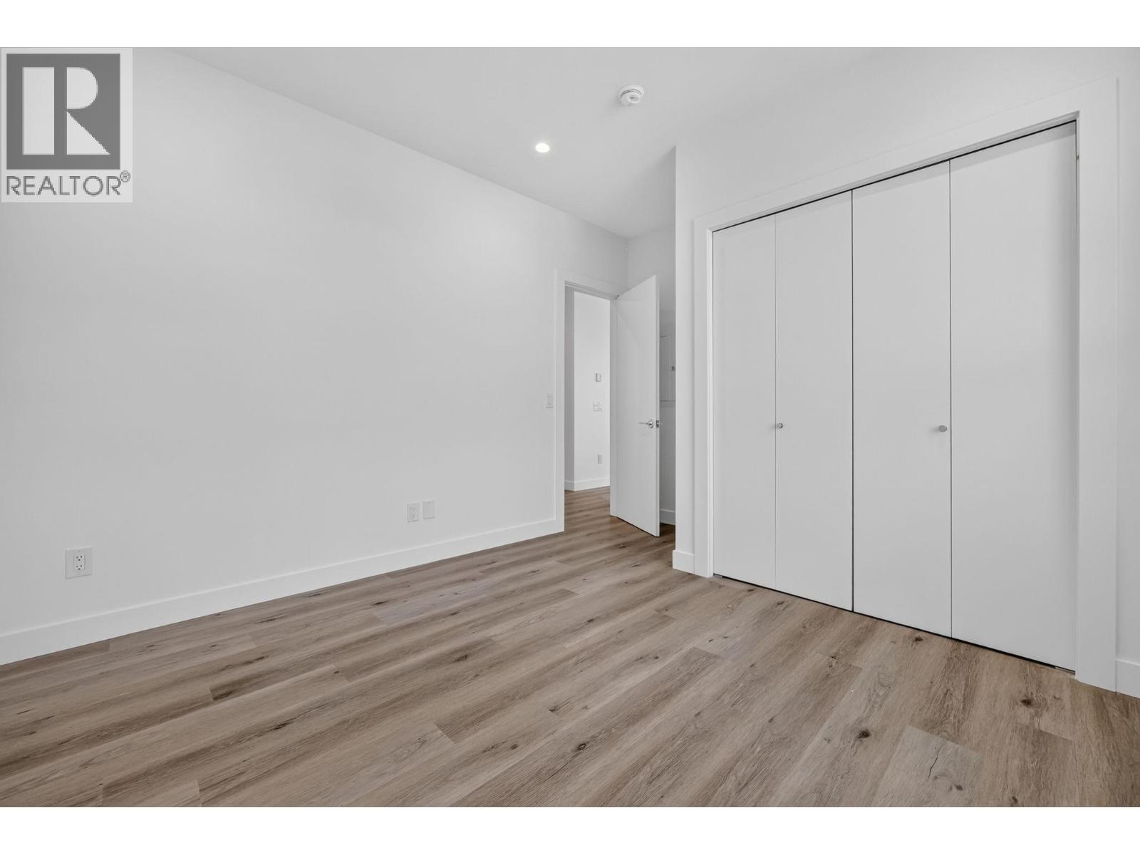 3300 Lakeshore Road Unit# 1303