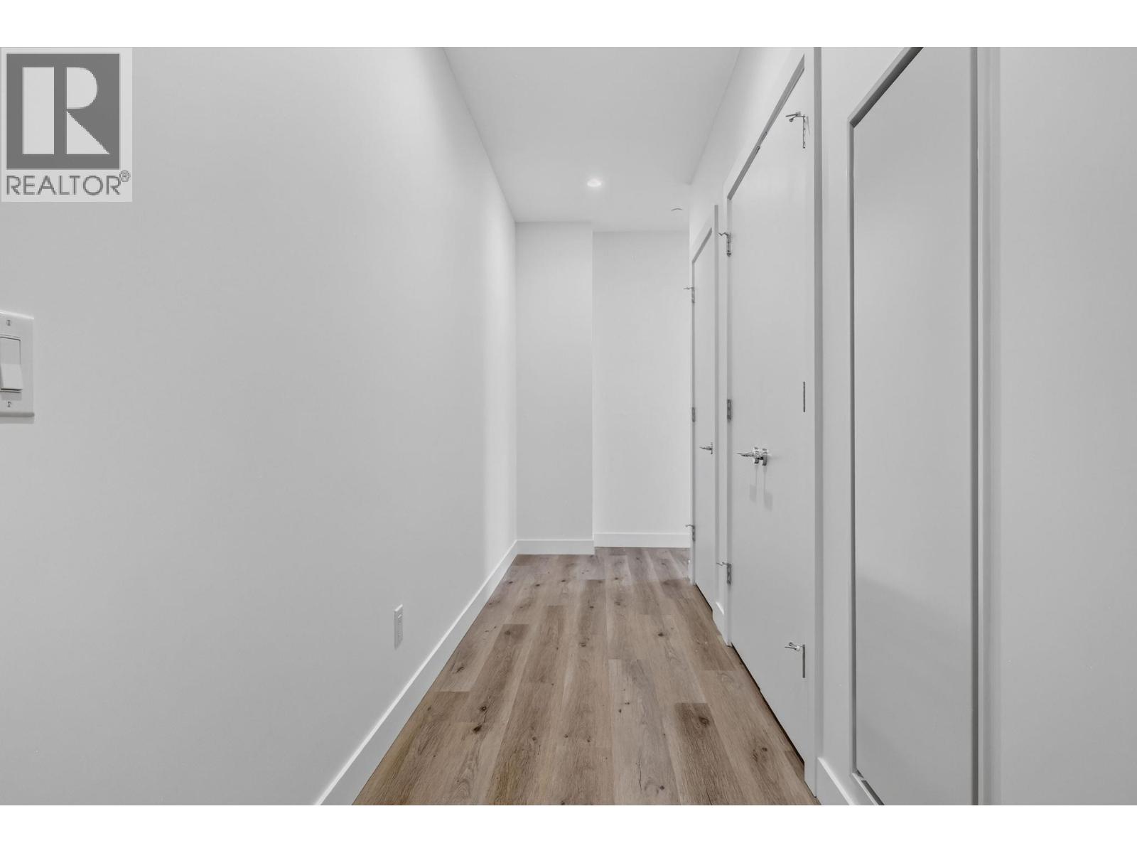3300 Lakeshore Road Unit# 1303