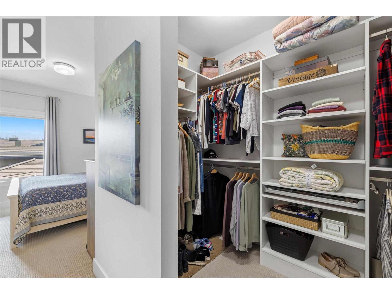 4380 Lakeshore Road Unit# PH21