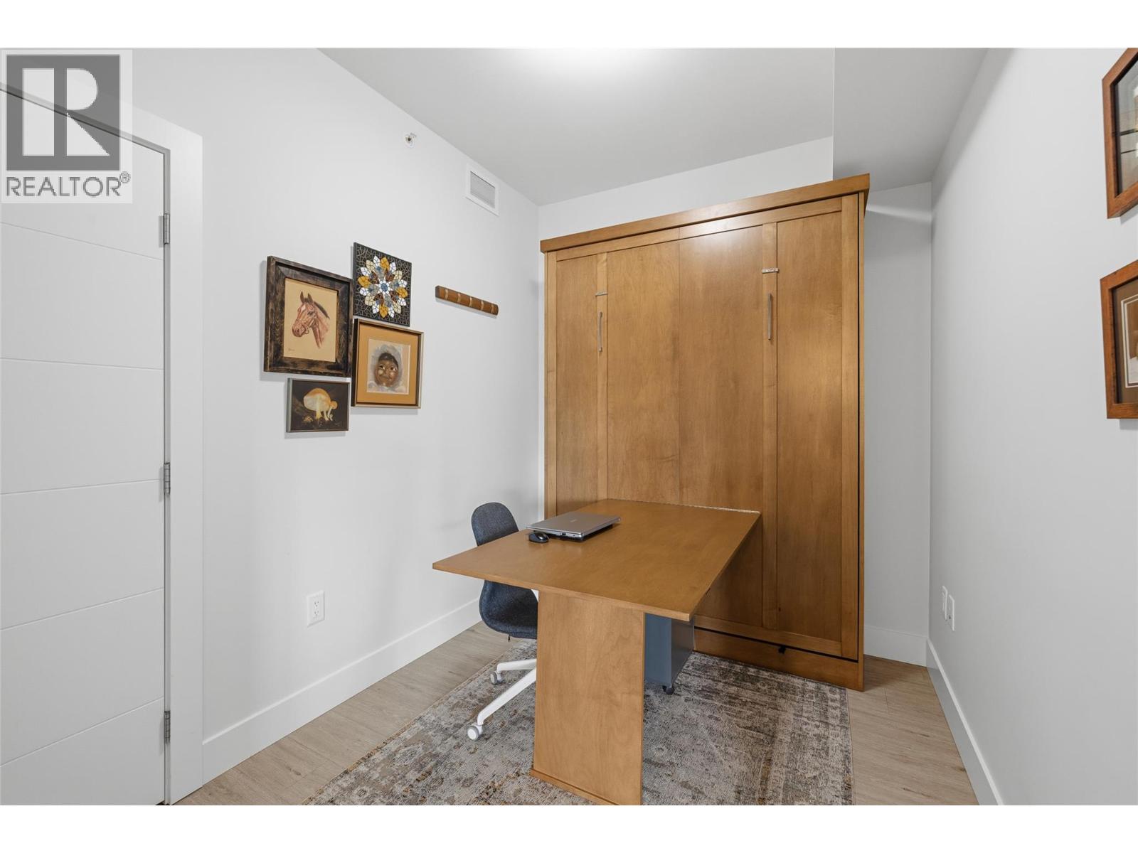 4380 Lakeshore Road Unit# PH21