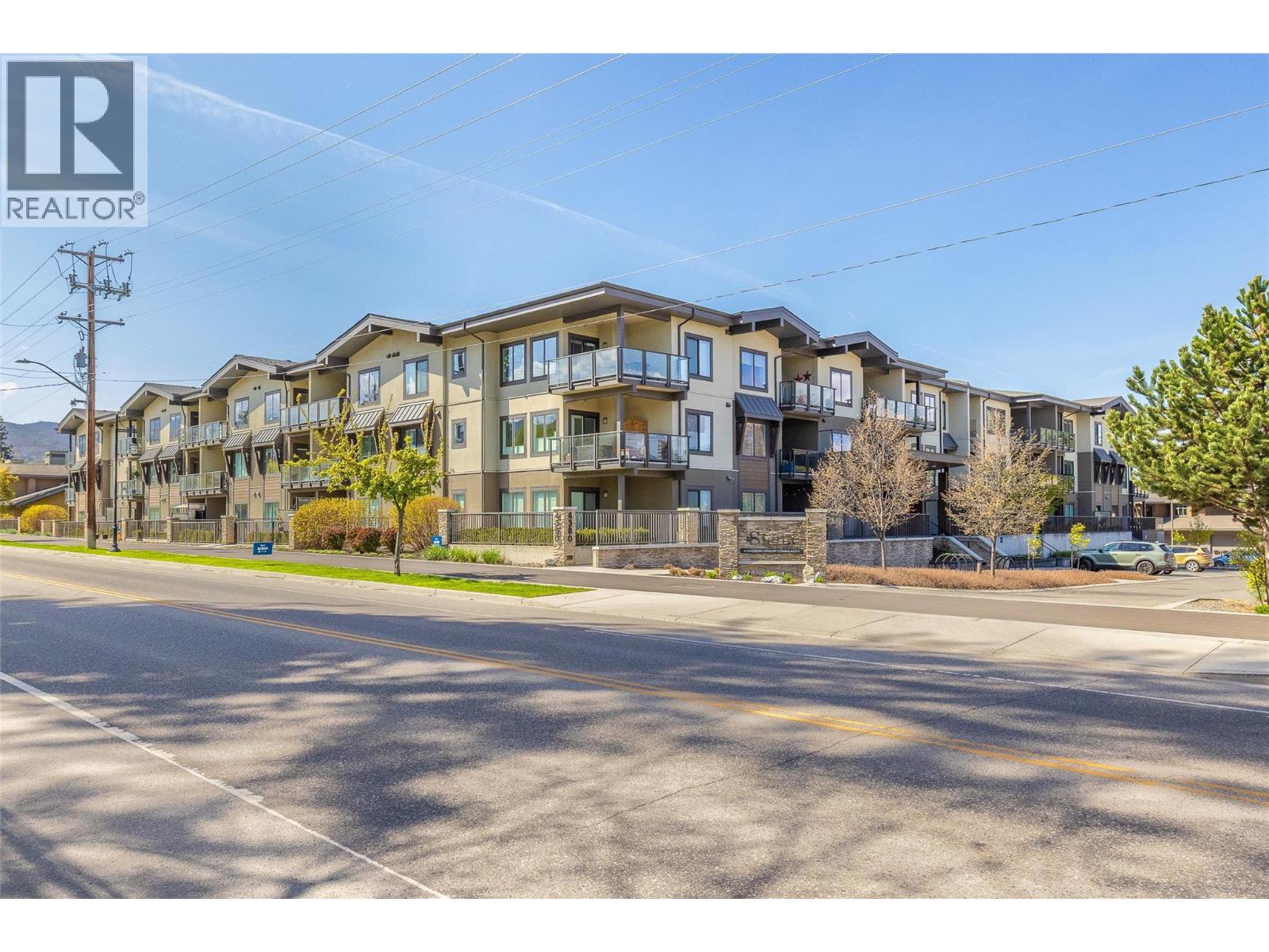 4380 Lakeshore Road Unit# PH21