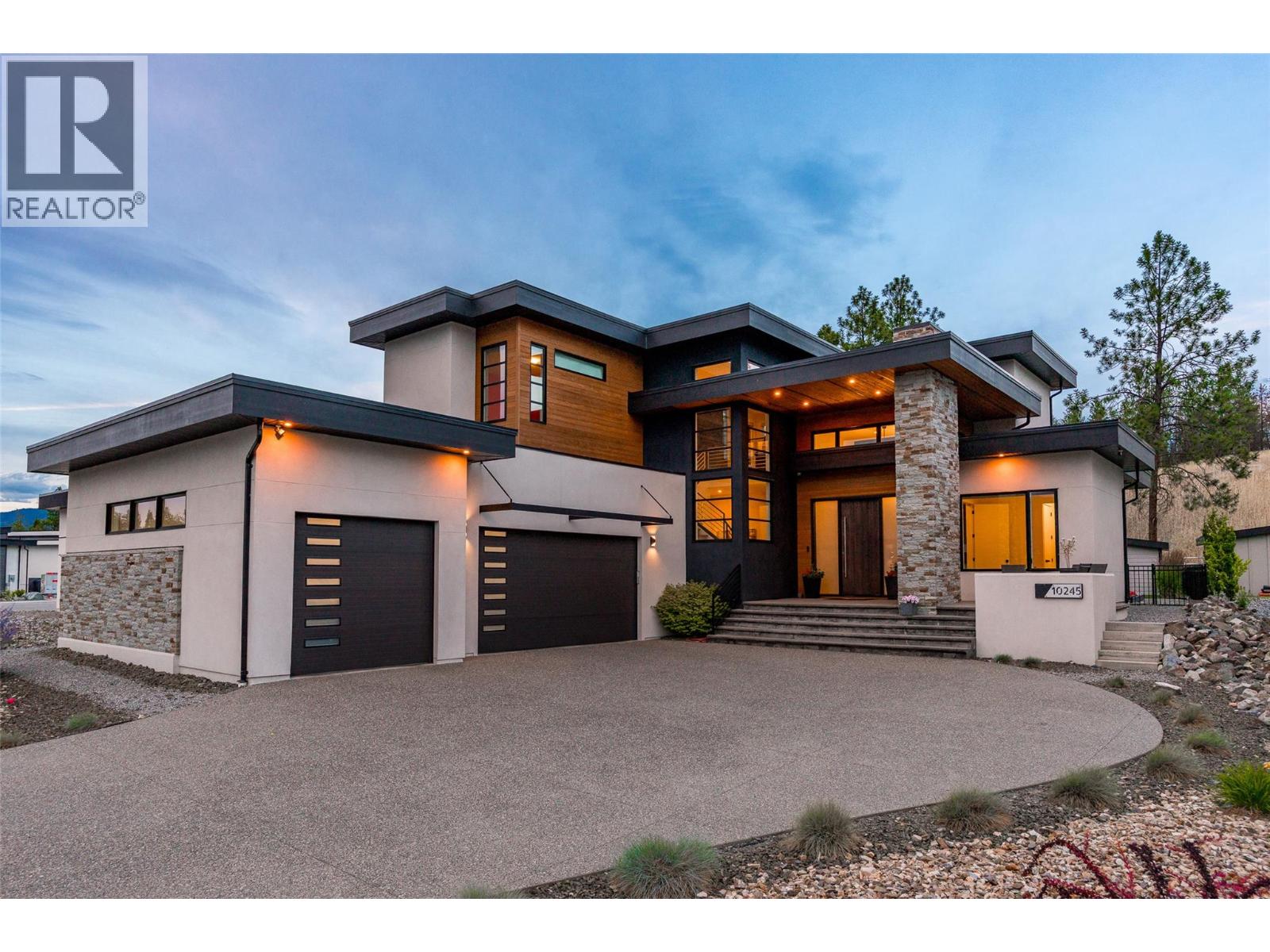 10245 Beacon Hill Drive