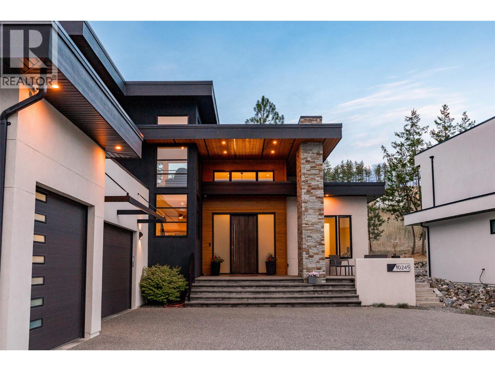 10245 Beacon Hill Drive
