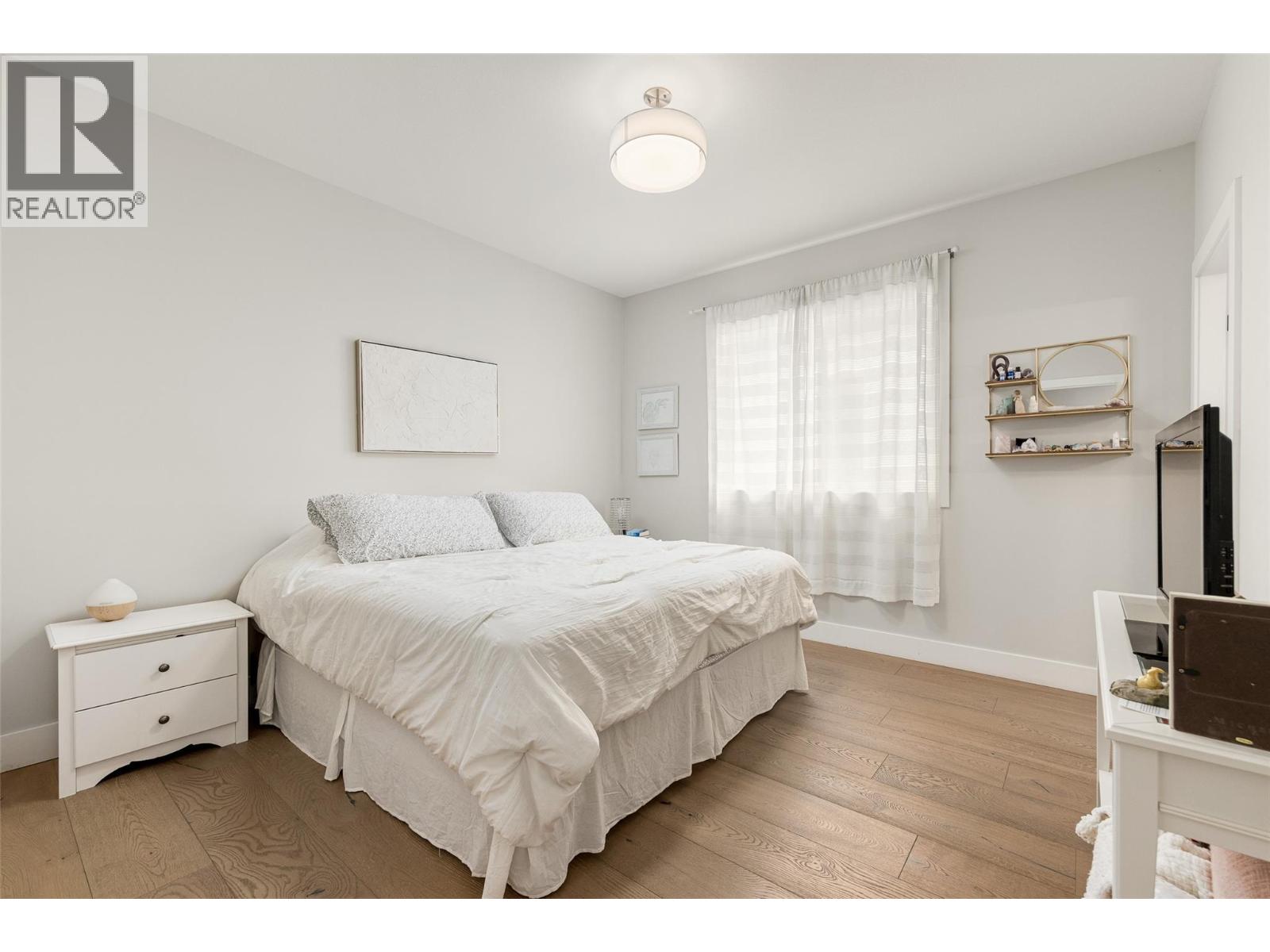 10293 Long Road