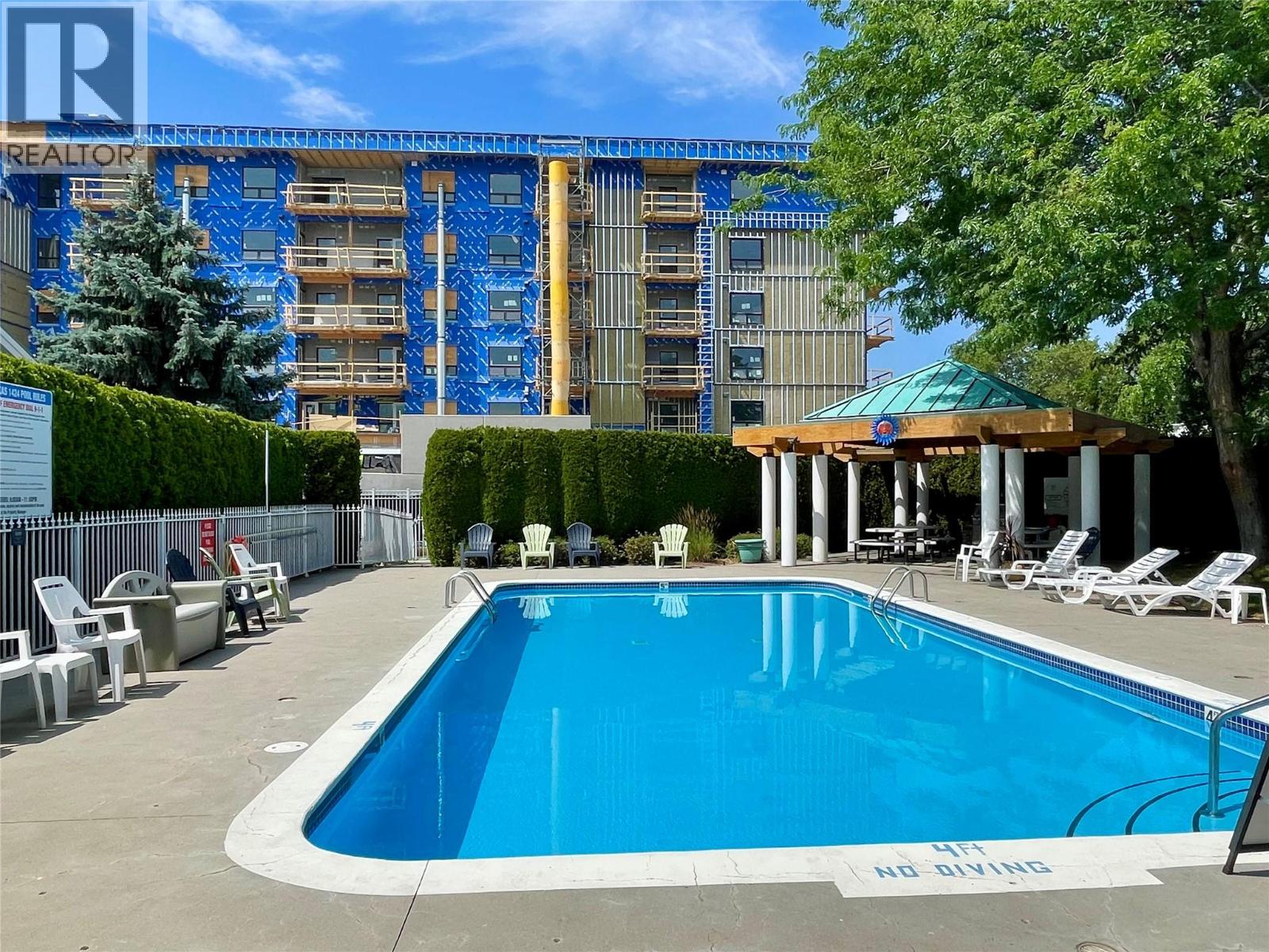 2350 Stillingfleet Road Unit# 216