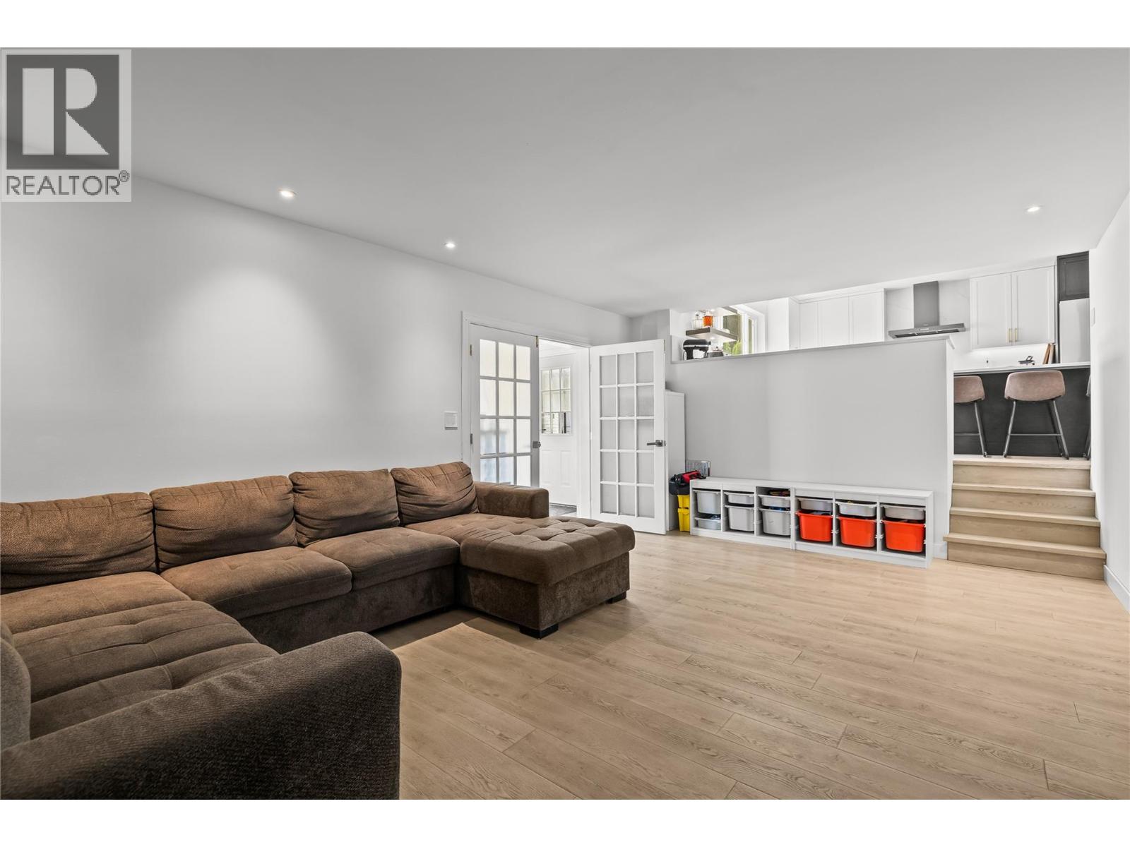 263 Dalgleish Court