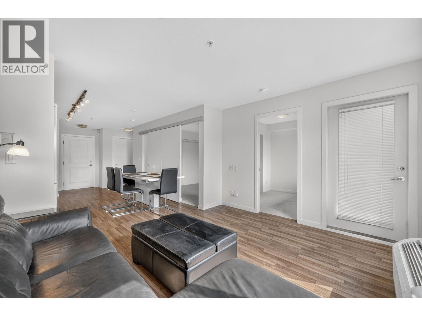 1550 Dickson Avenue Unit# 306