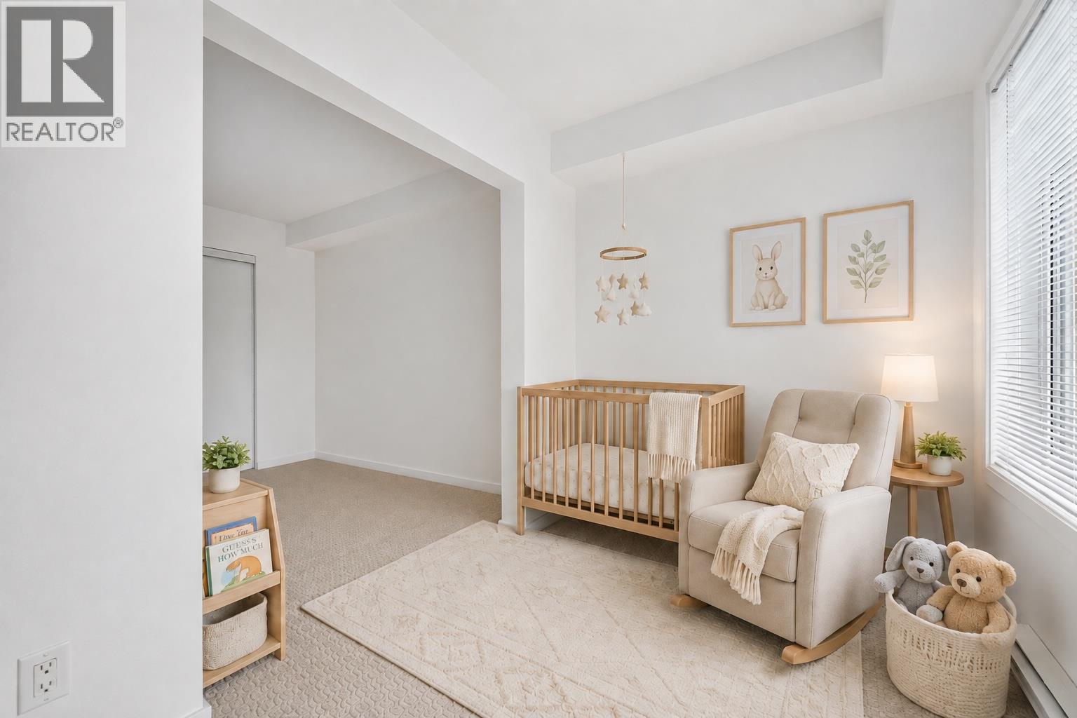 1550 Dickson Avenue Unit# 306