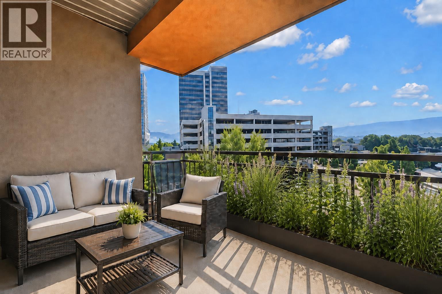1550 Dickson Avenue Unit# 306