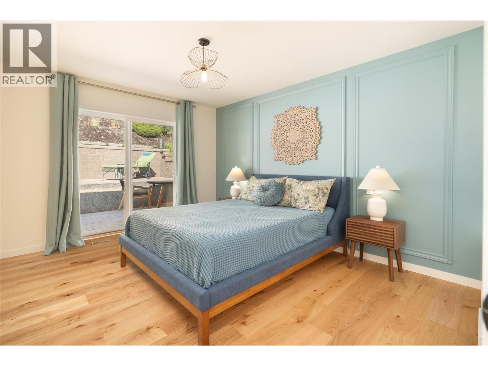 149 Applecrest Court