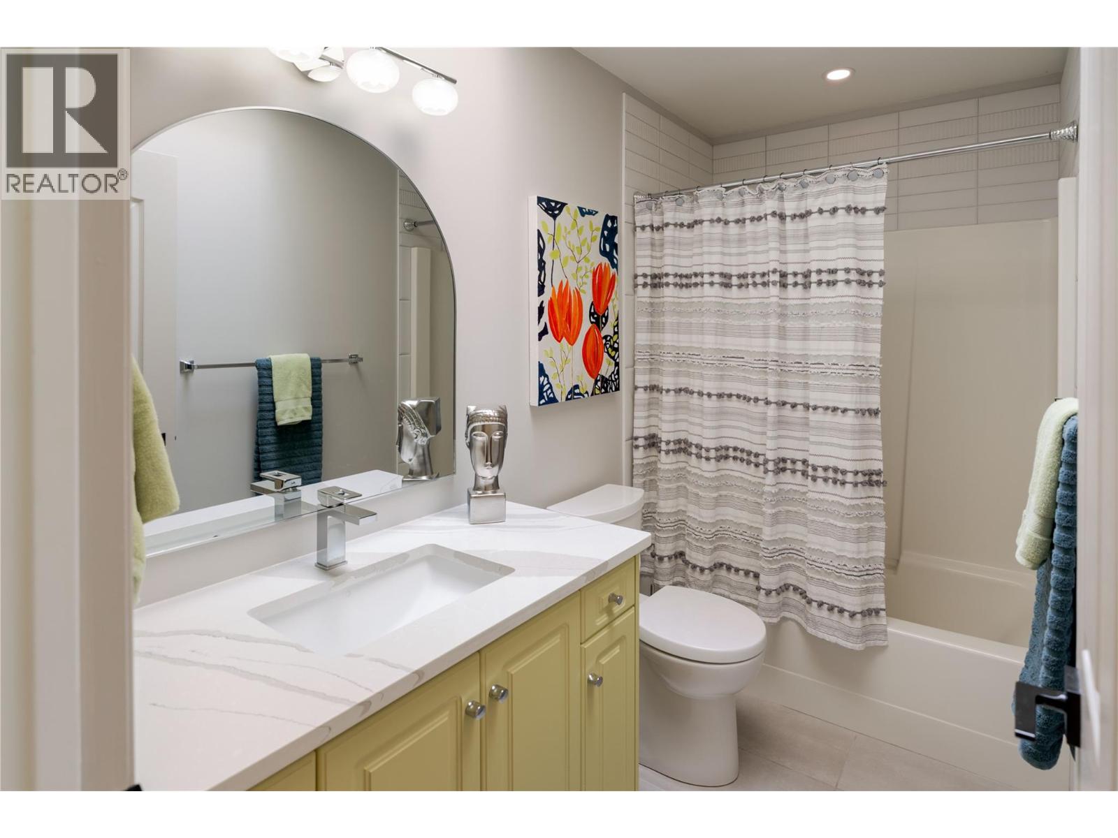 149 Applecrest Court