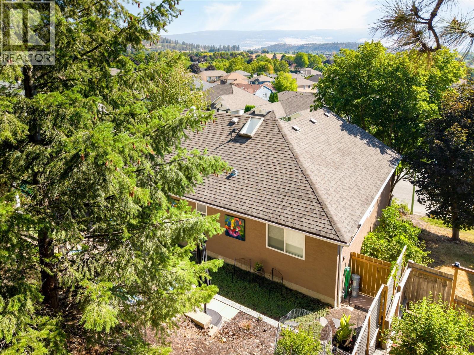 149 Applecrest Court